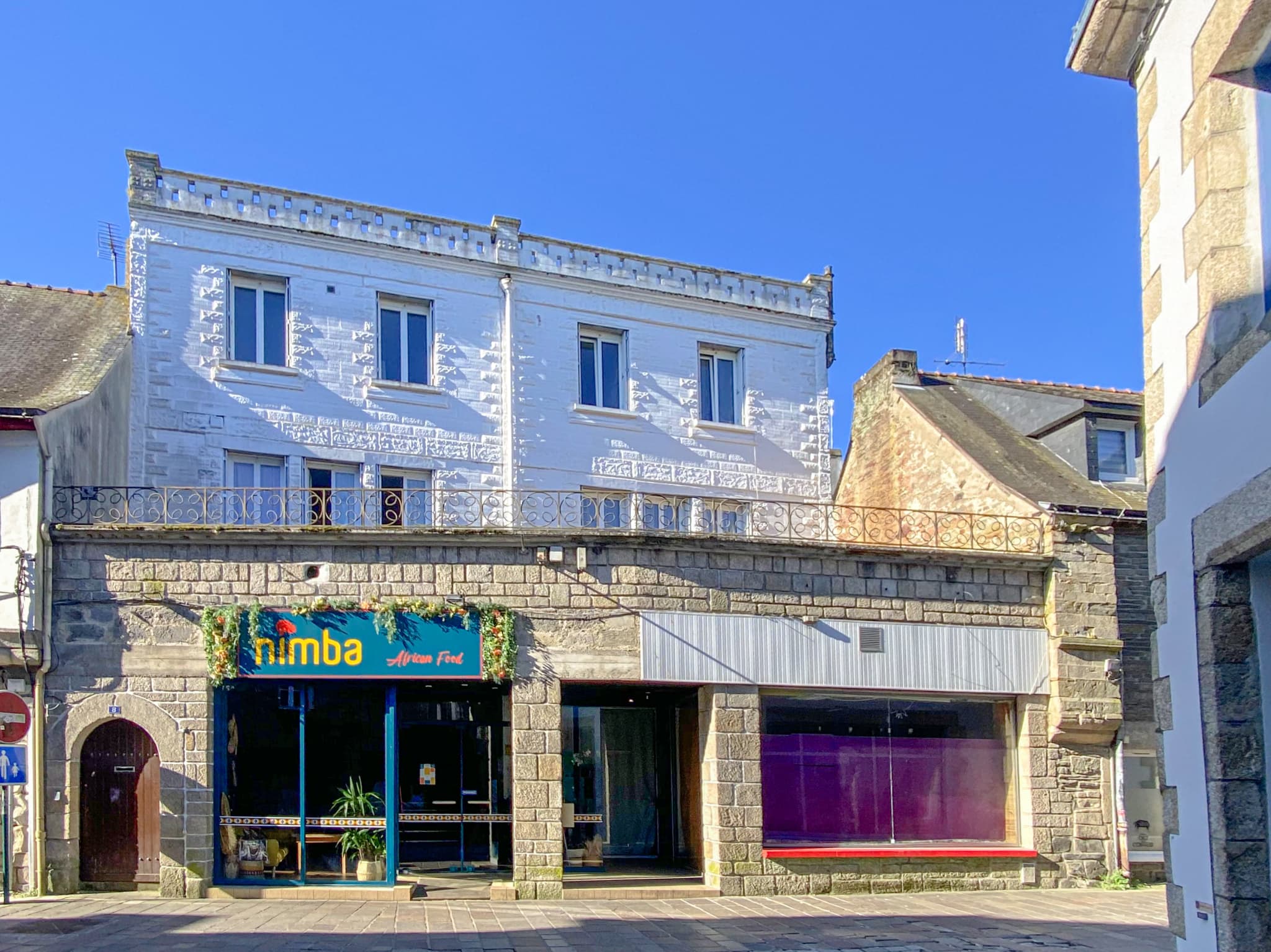 Building for sale in Pontivy by Maison BONAPARTE LUCIE CORFM