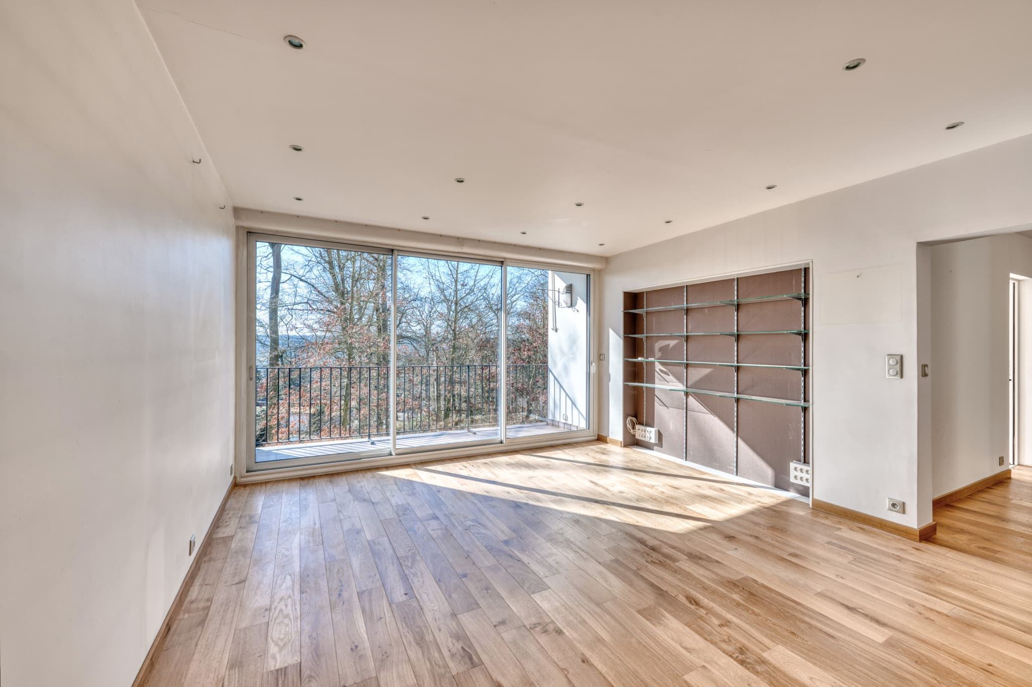 Trois pièces avec balcon sans vis à vis