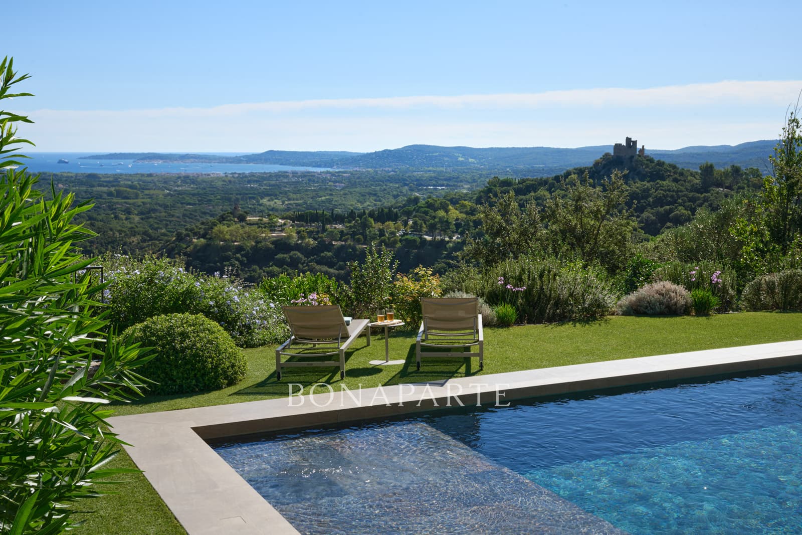Prestigious contemporary villa in Grimaud   Panoramic sea & 
