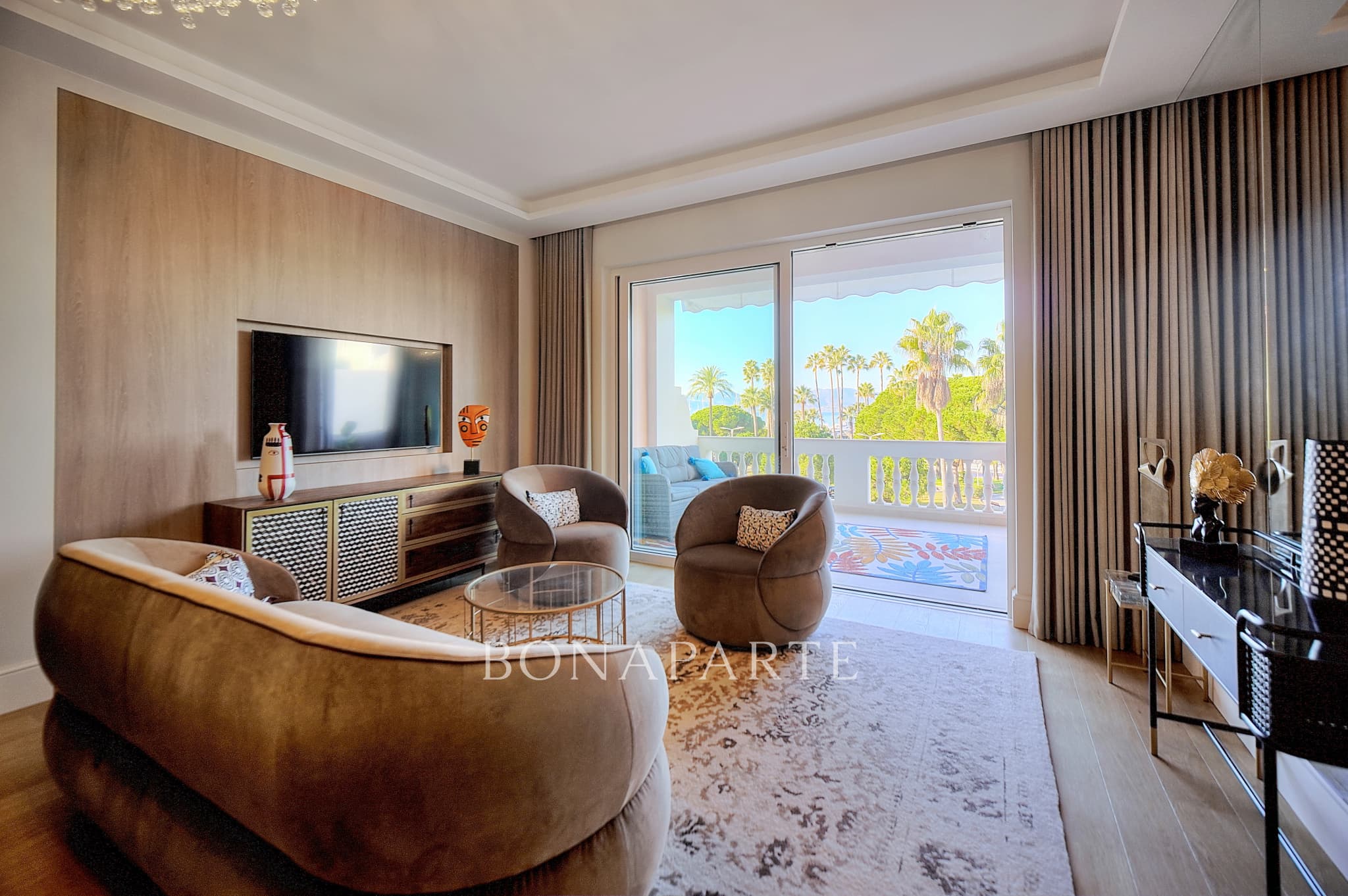 CANNES - LA CROISETTE - T4