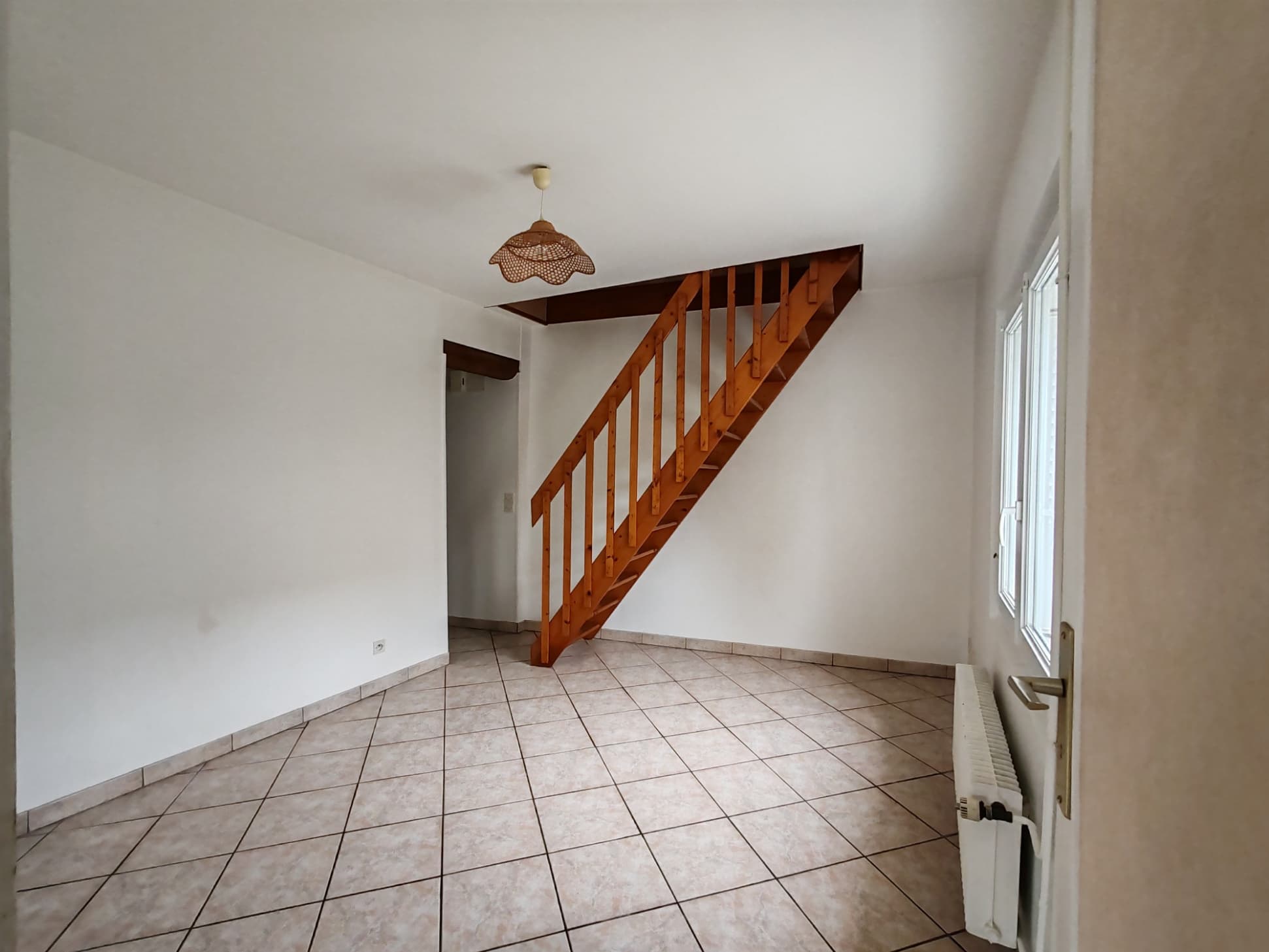 Immeuble composé de deux appartements F2 de 47 et 53m2 dont