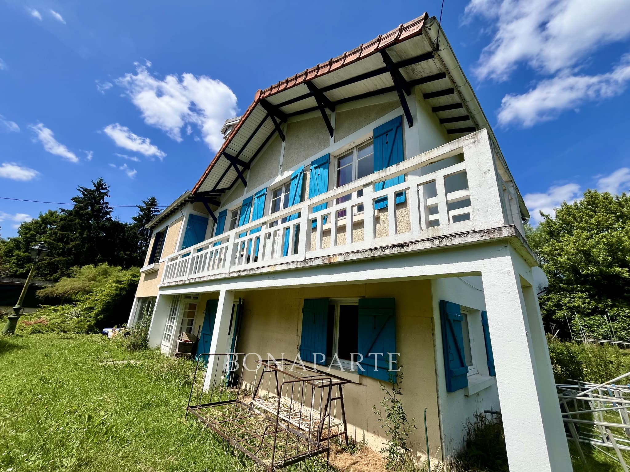 ILE DE VAULX-SUR-SEINE - Maison Familiale et individuelle