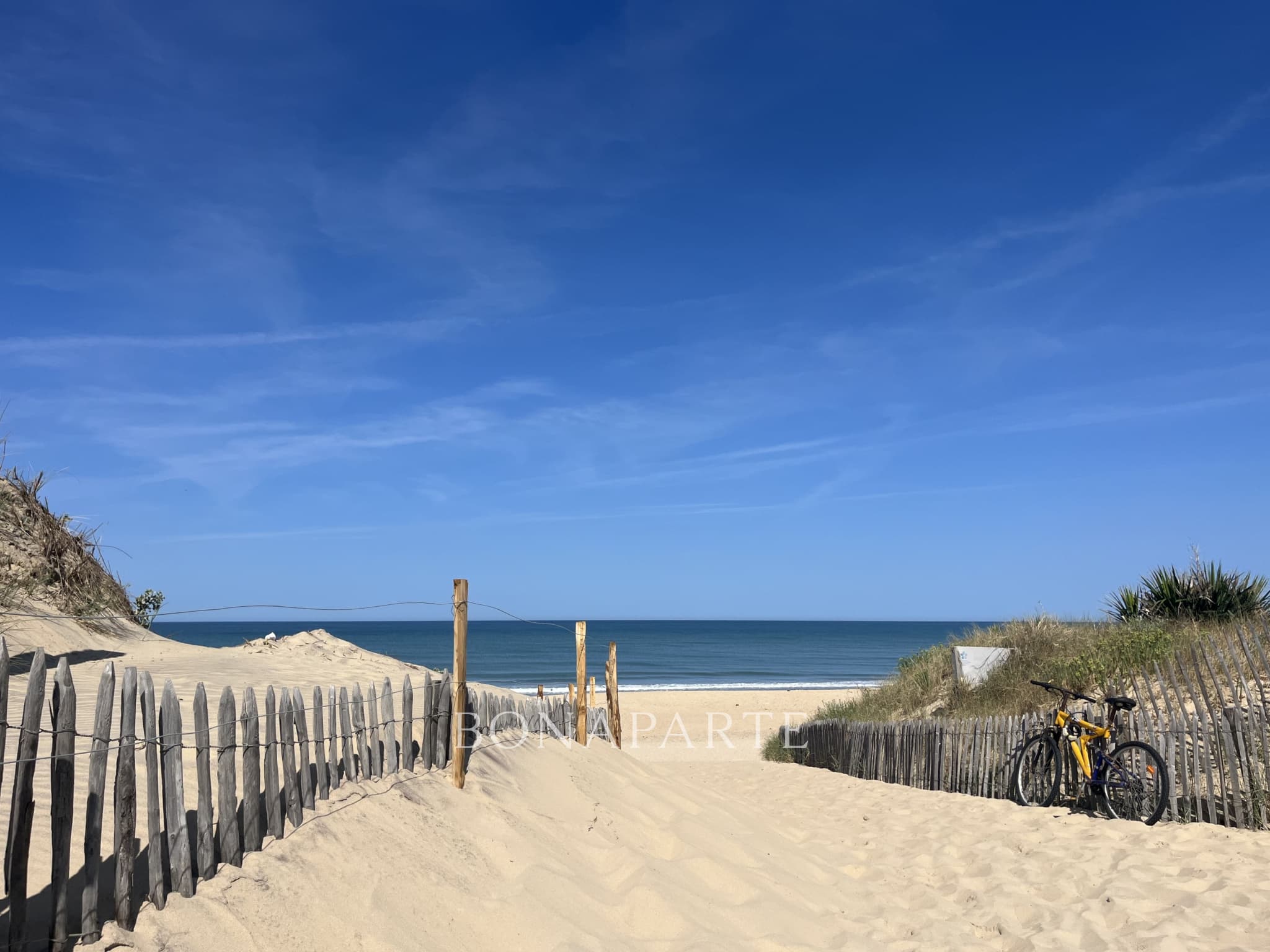 Derniers terrains d'exception à Vensac océan : vivez entre p