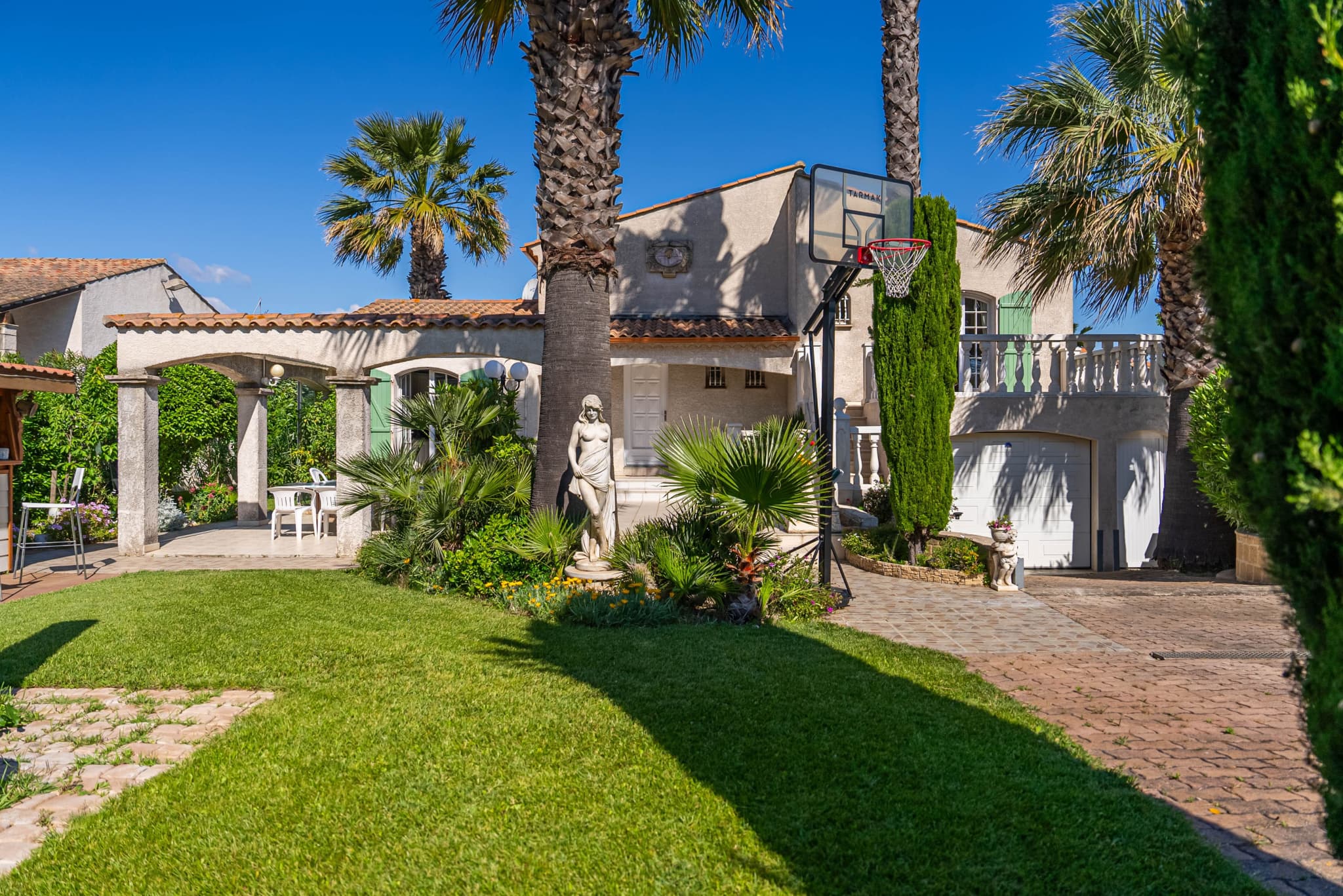 Maison spacieuse au Grau d'Agde - Calme, volumes et vie en e