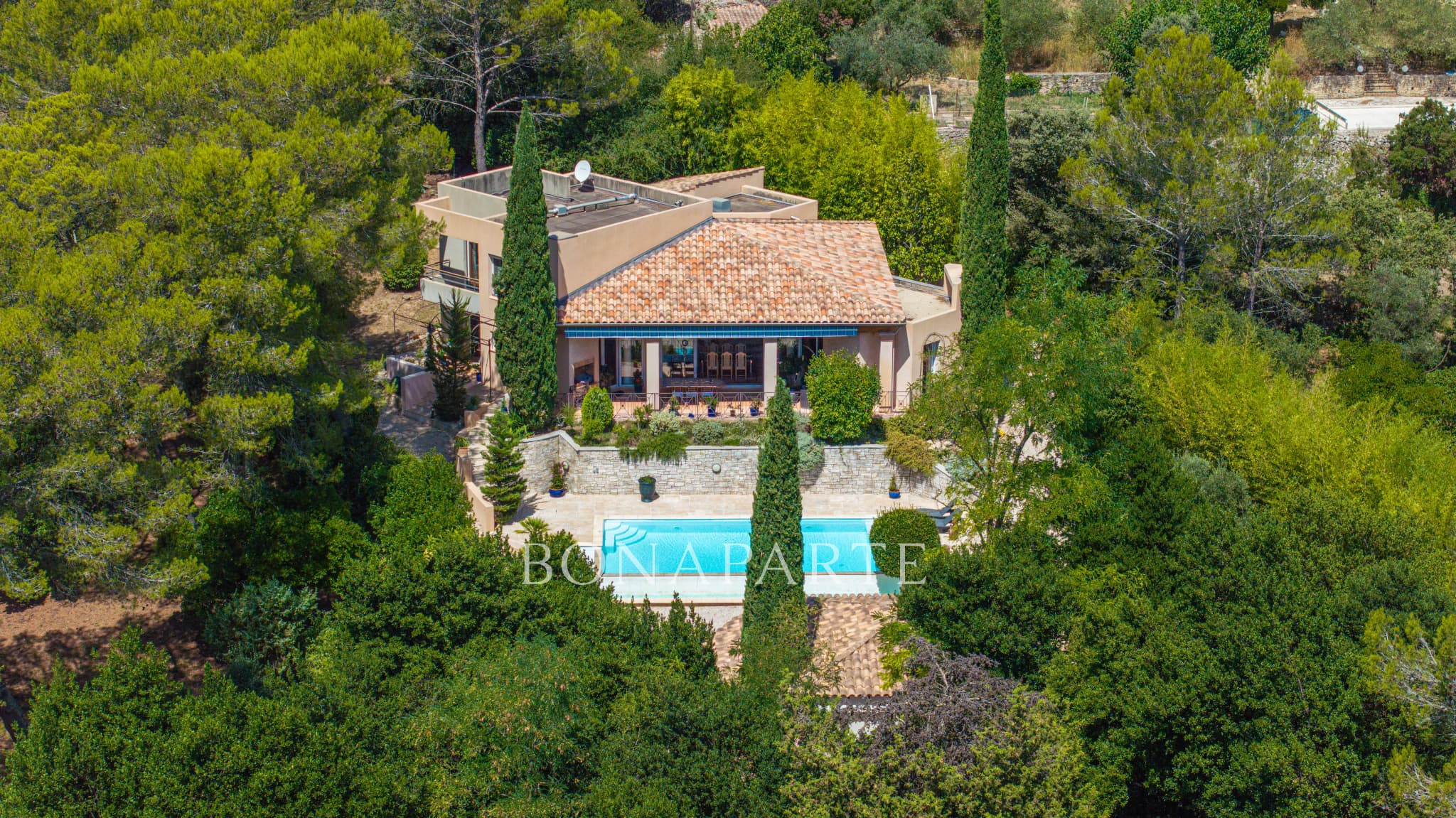 Architect-designed villa - Nîmes