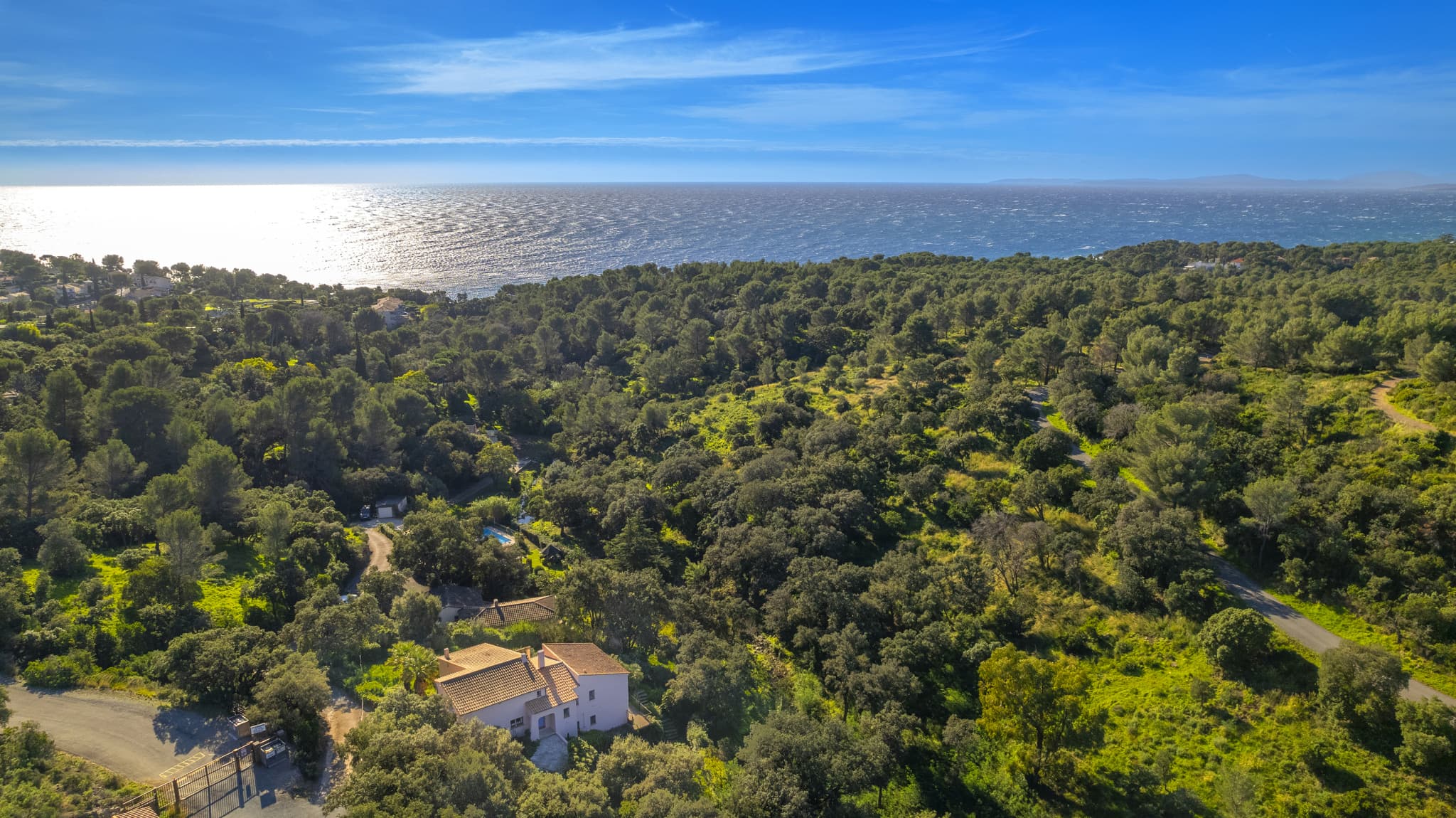 NOUVEAUTÉ - CHARMANTE VILLA 7 PIÈCES AU COEUR DE LA NATURE A