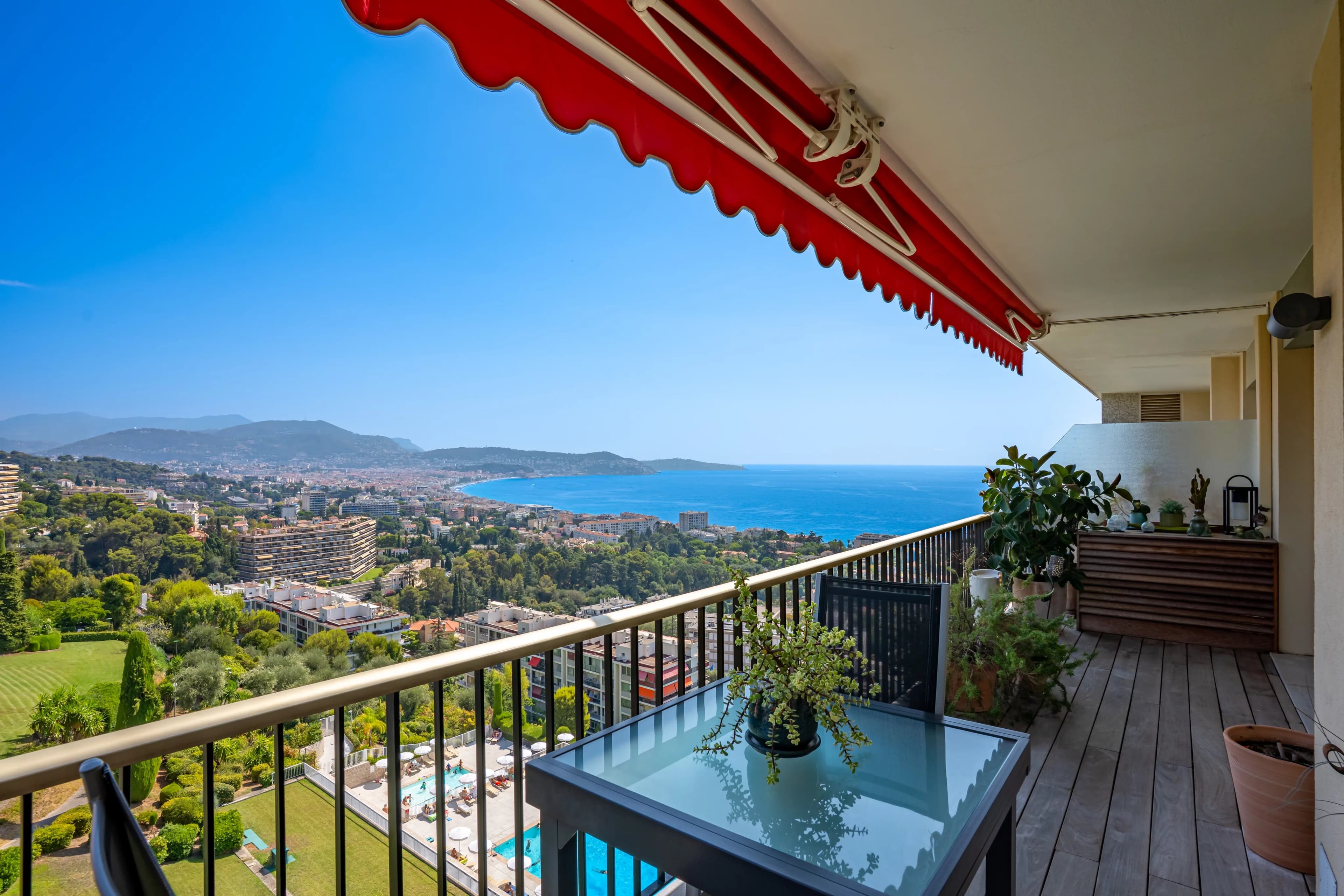 NICE – FABRON | DUPLEX EN DERNIER ÉTAGE – VUE MER PANORAMIQUE - Photo 12