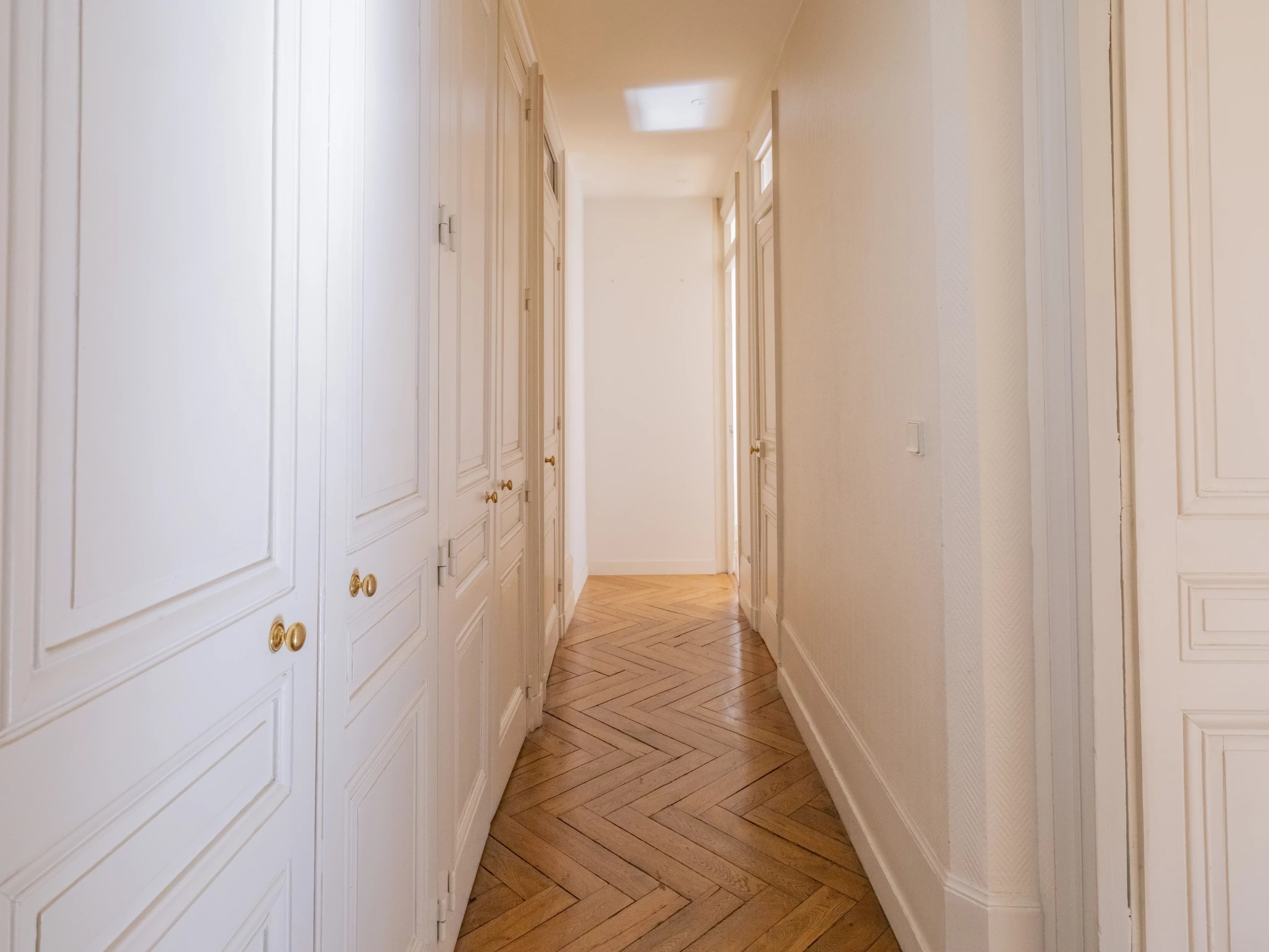 APPARTEMENT BOURGEOIS - LYON 6 - 131m² - EXPOSITION SUD et EST - Photo 15