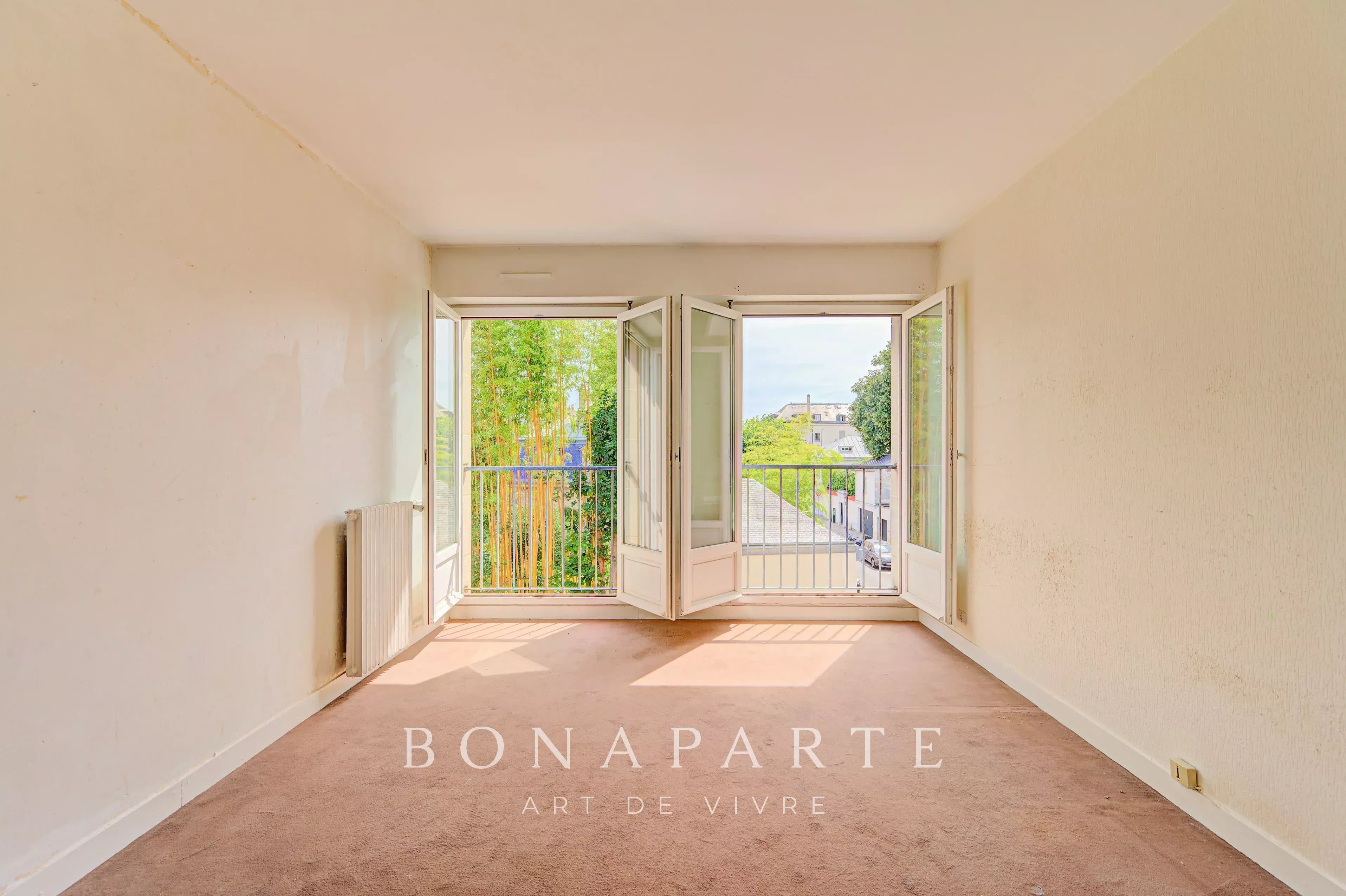 VERSAILLES - ENTRE CHÂTEAU ET MARCHÉ NOTRE-DAME – 115 M² – 3 CHAMBRES – 2 PARKINGS EN SOUS-SOL - Photo 15