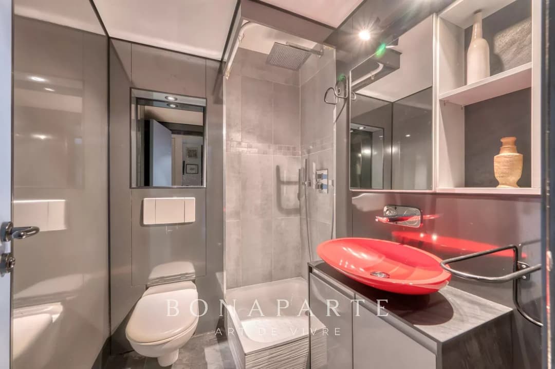 Maison d’architecte – 316 m² habitables – Dépendance indépendante – Piscine intérieure – Sous-sol total – Jardin paysagé de 800 m² - Photo 13