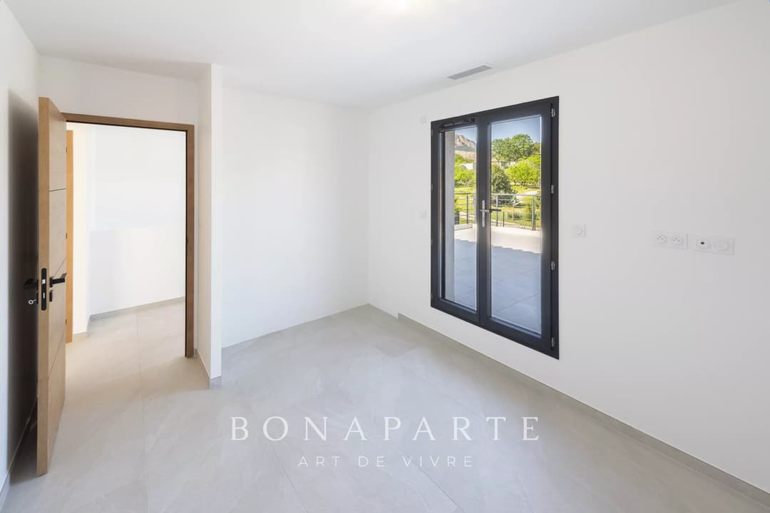 Villa contemporaine 4 chambres - Photo 12