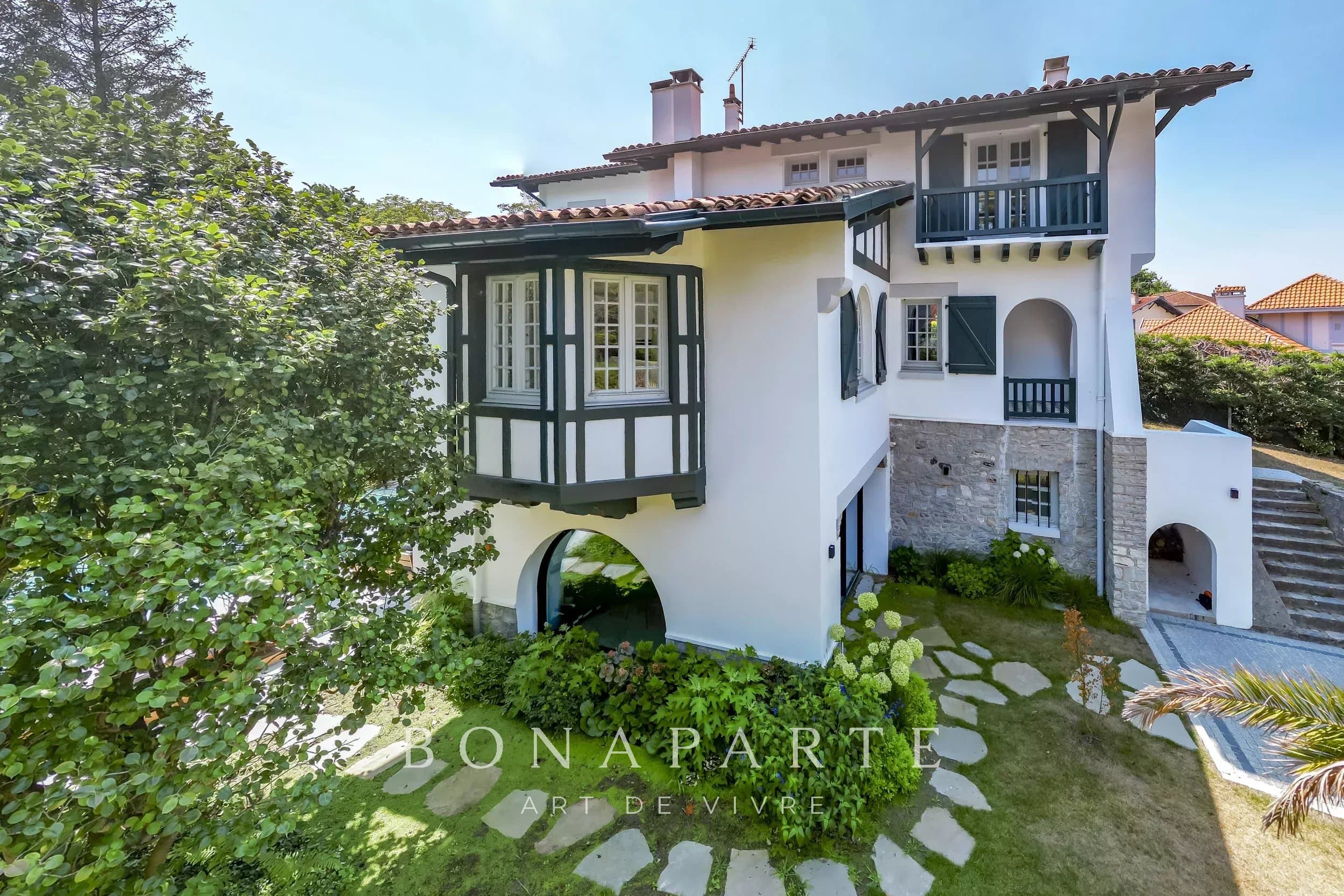 SOUS OFFRE - BIARRITZ  - Propriété d'exception - Photo 5