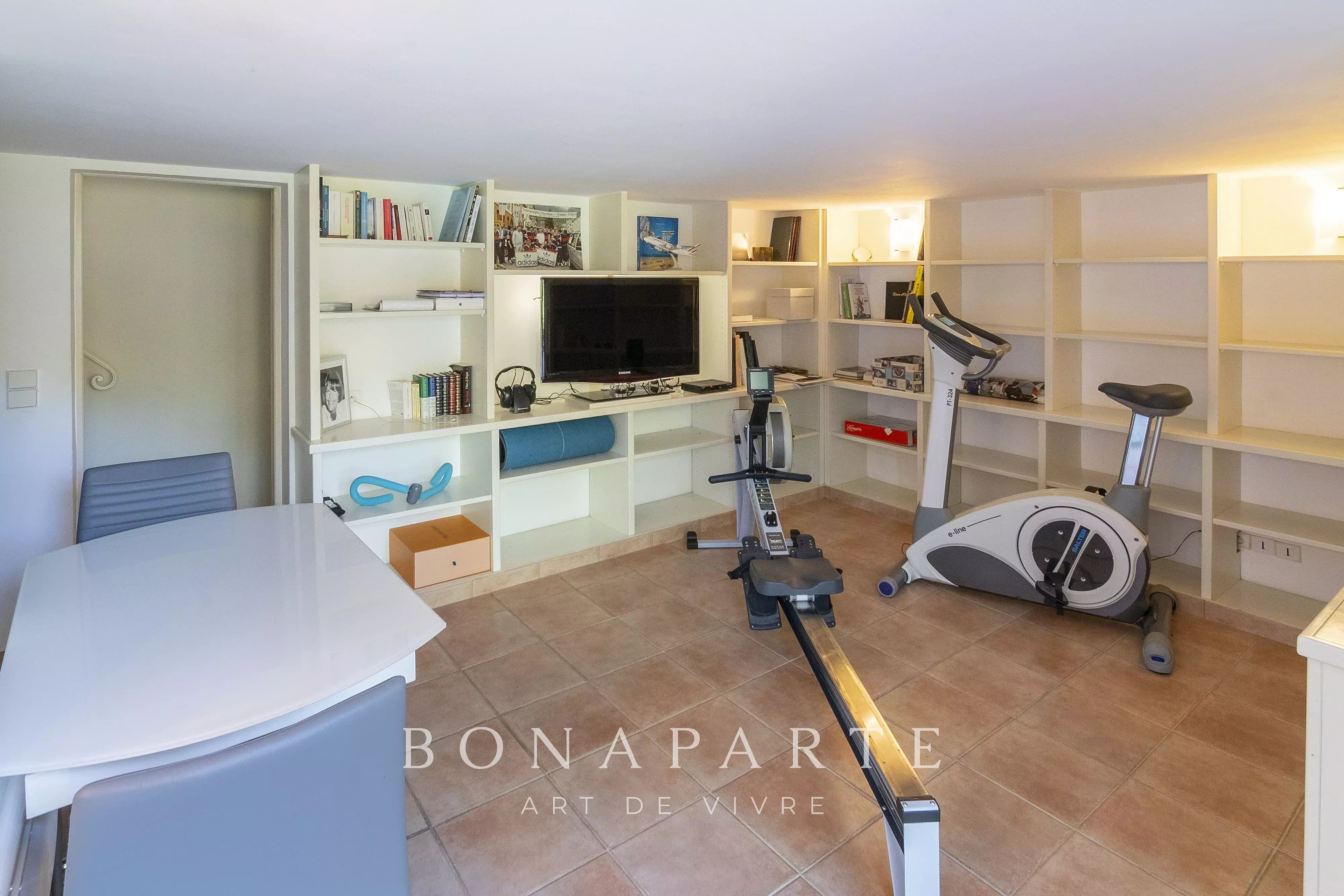 SUPERBE MAISON PROVENÇALE DE 155M² AVEC 4 CHAMBRES DONT UN T2 ATTENANT - Photo 16