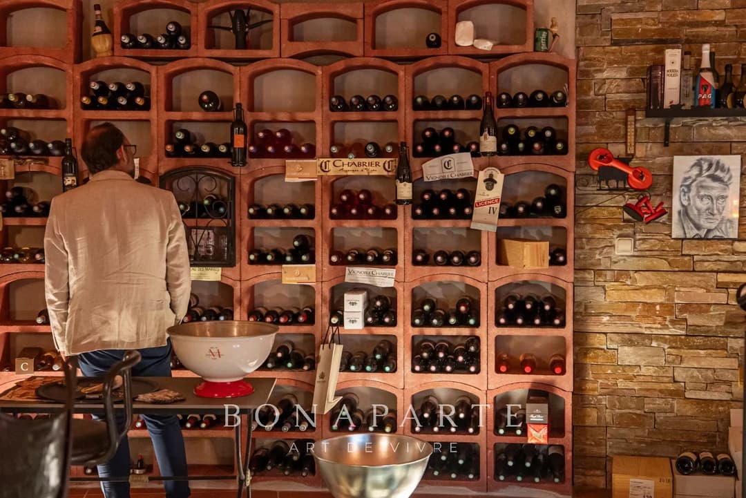 NÎMES - VILLA CONTEMPORAINE AVEC PISCINE ET GRAND GARAGE - Photo 12