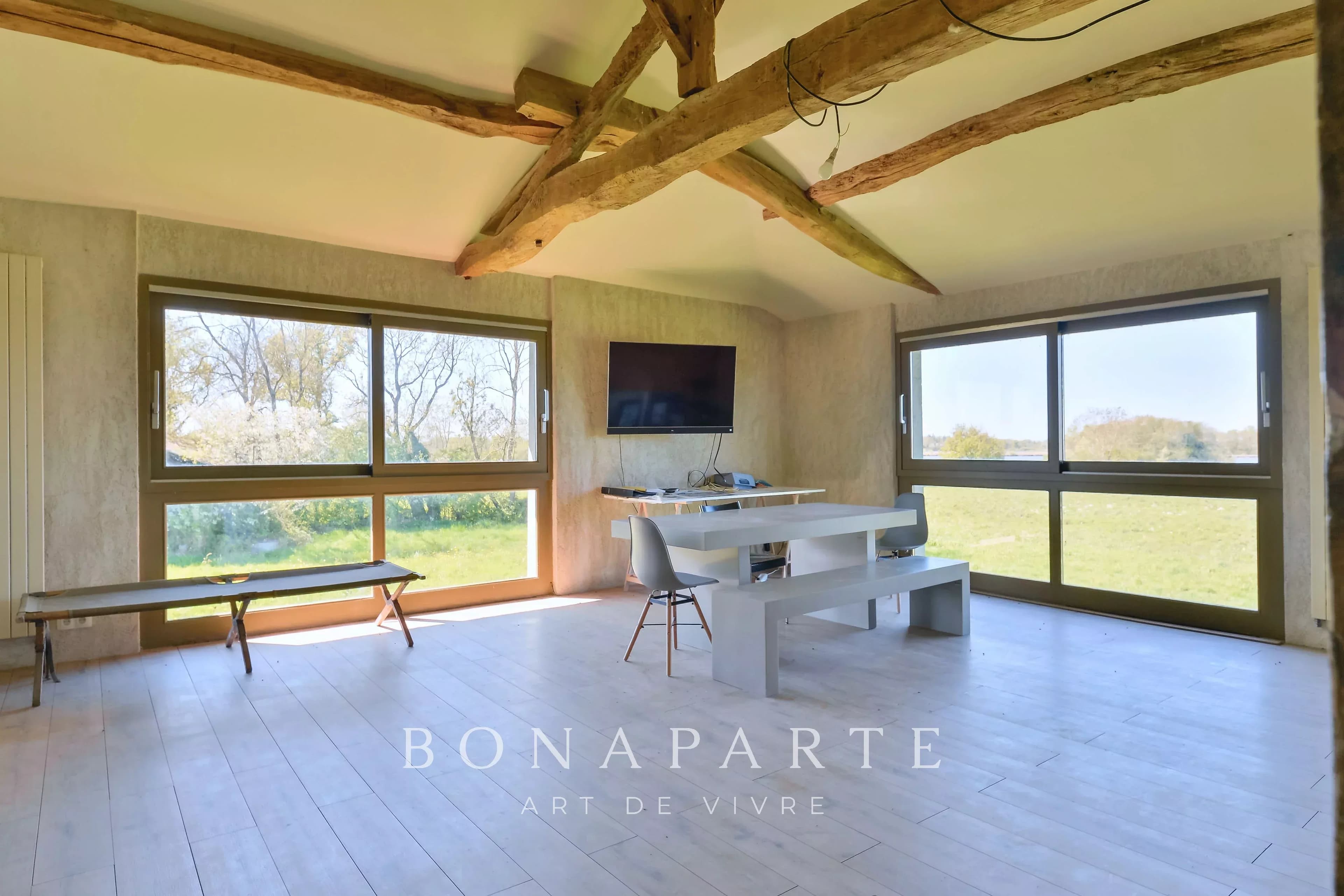 PROPRIÉTÉ EXCEPTIONNELLE DANS LA DOMBES- 118 hec DE PRAIRIES, BOIS ET ETANG - Photo 5