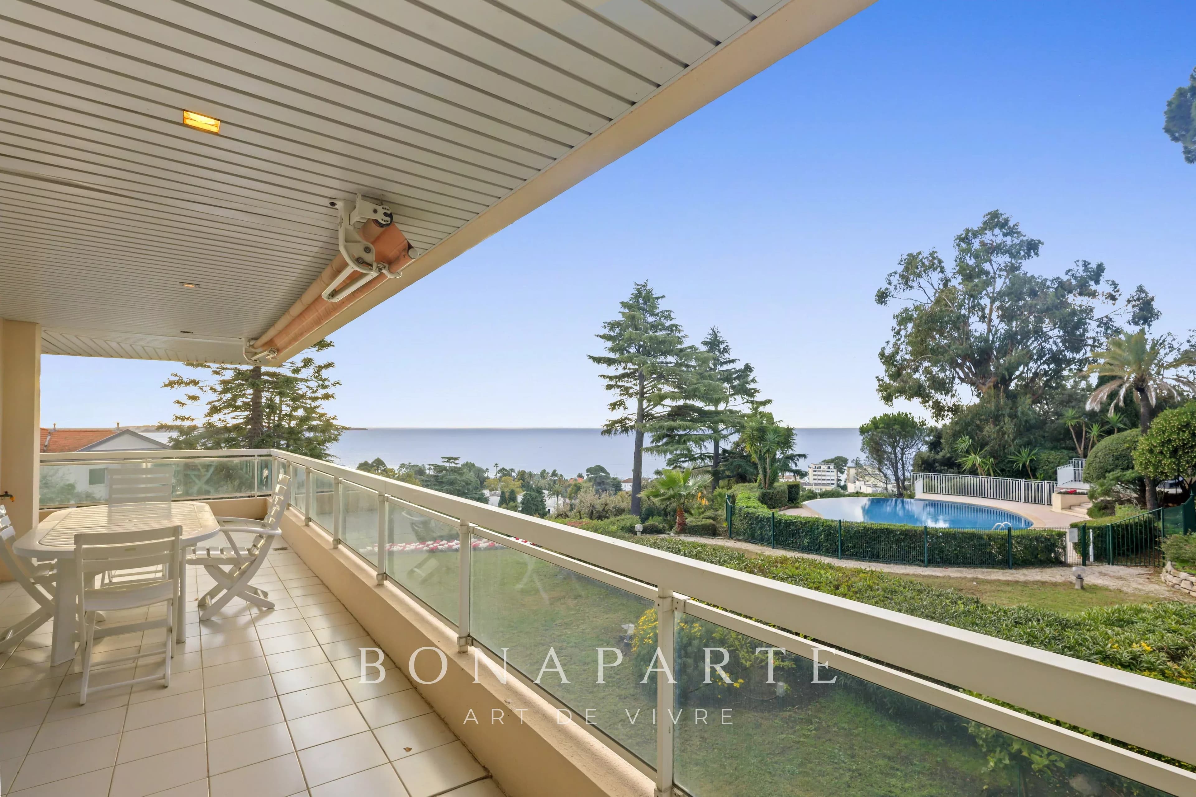 CANNES - SEA VIEW - T3