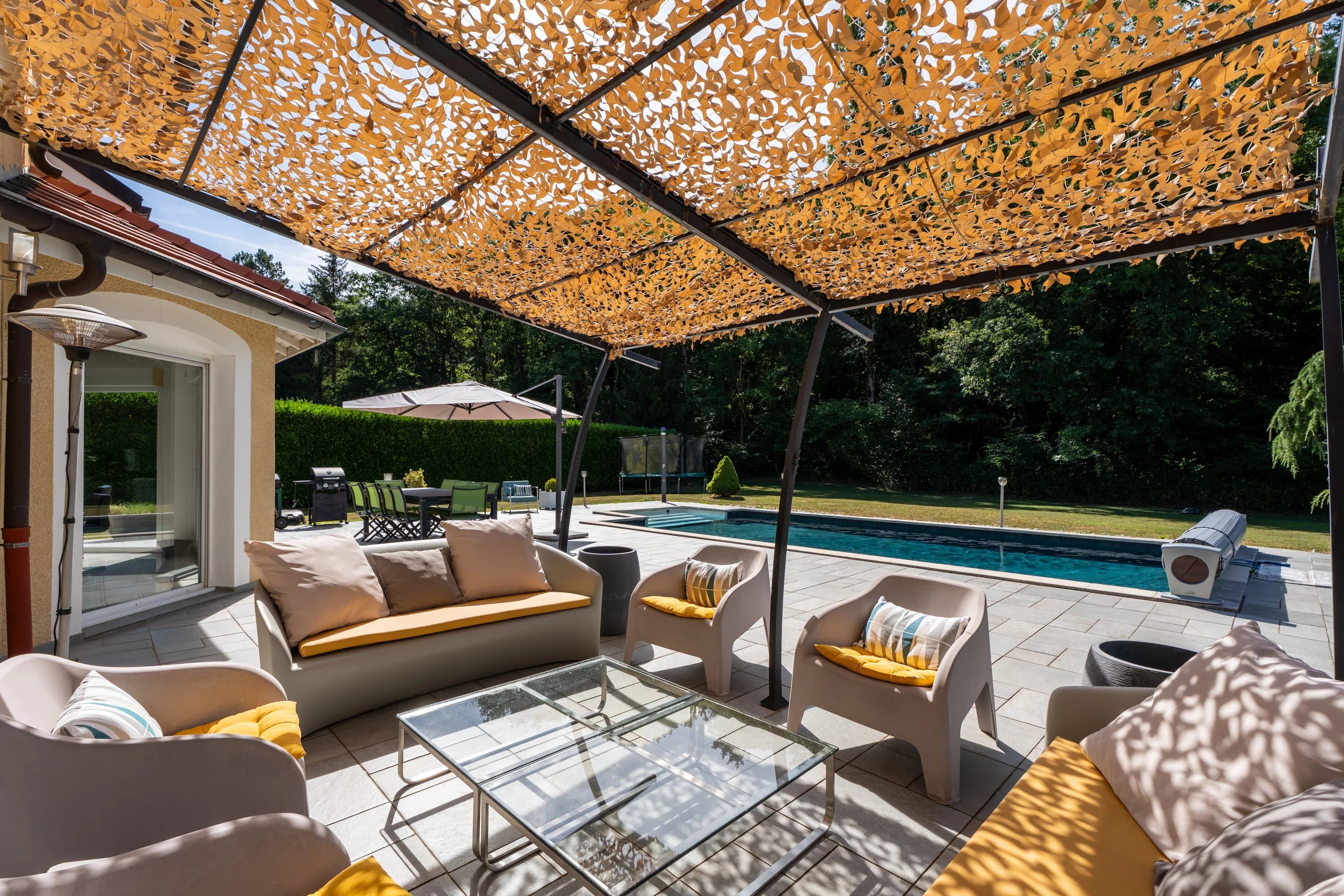 VEIGY-FONCENEX | BELLE MAISON FAMILIALE DE 261m²| A DEUX PAS DE LA FRONTIERE SUISSE - Photo 4
