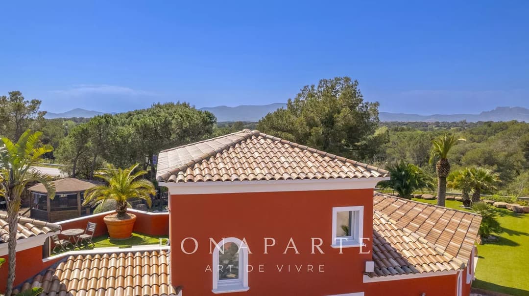 Villa 5 pièces avec piscine - Fréjus - Photo 14