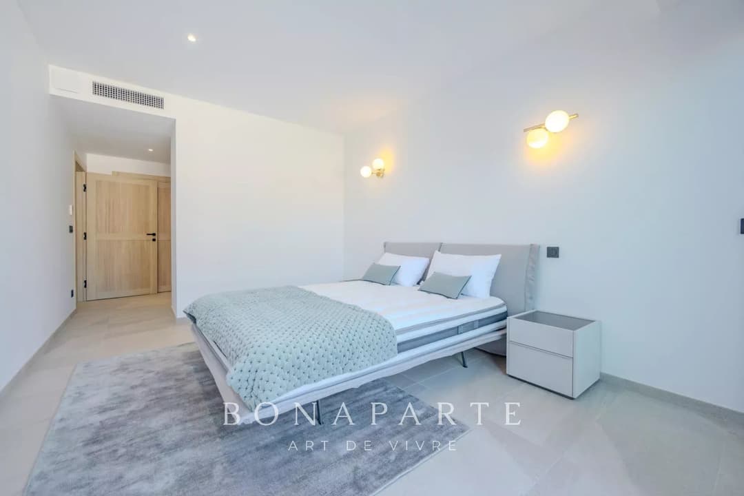 EXCLUSIVITE : Magnifique "villa appartement" en duplex avec très belle vue mer - Photo 30