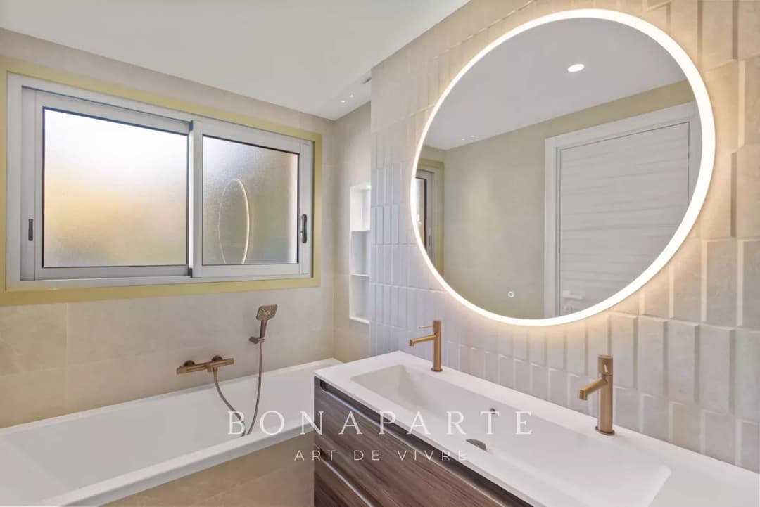 LE CANNET - APPARTEMENT 4 PIECES - VUE MER  PANORAMIQUE - Photo 10