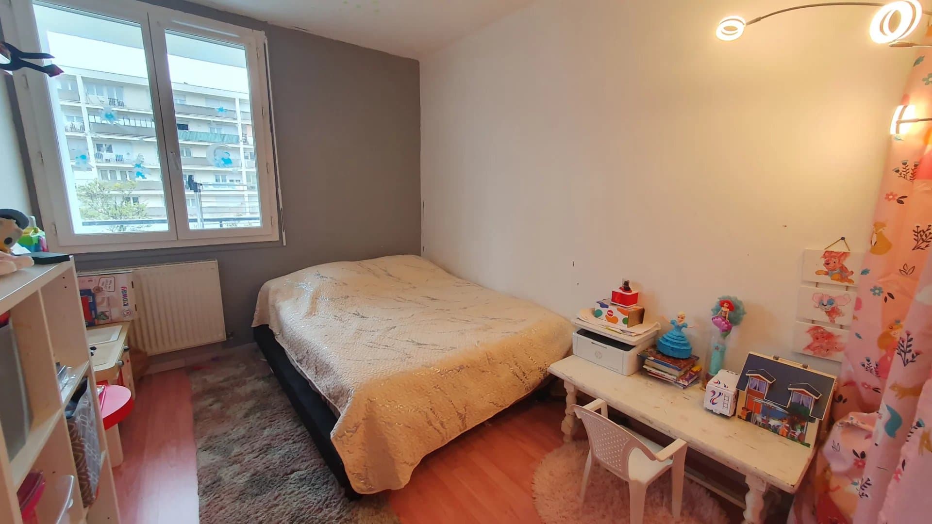 Appartement spacieux et lumineux avec balcons et cave - Photo 7