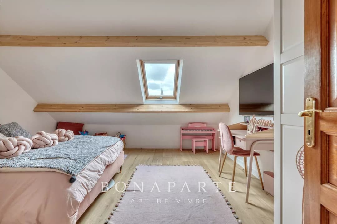 Maison familiale de 280m2 refaite à neuf avec piscine - Photo 15