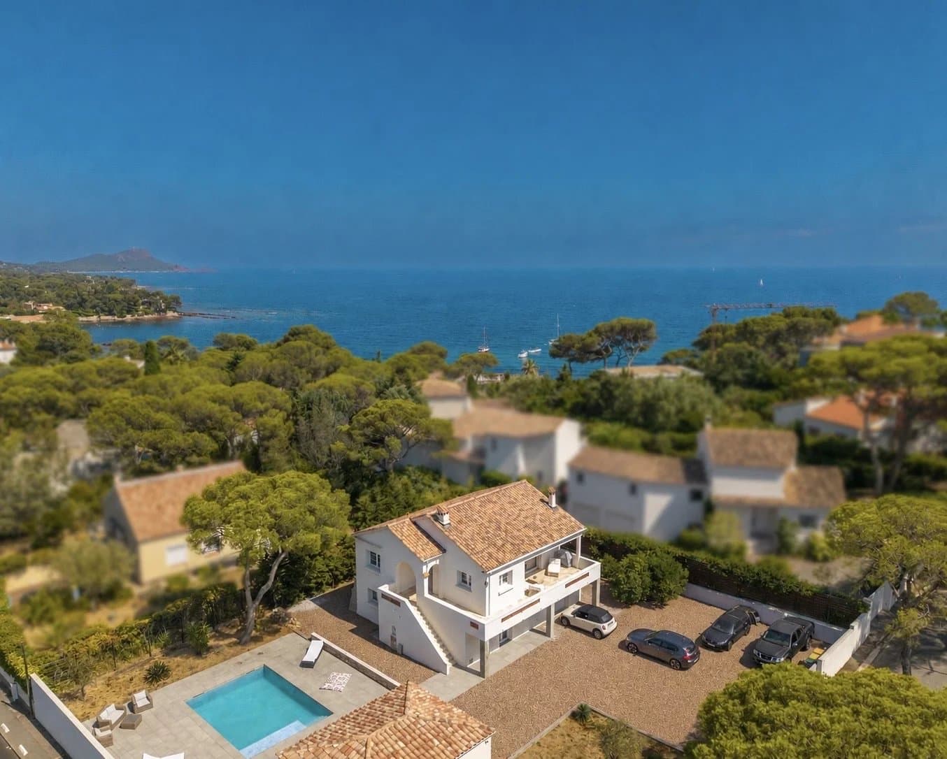 Saint-Raphaël - Villa provençale - Rénovée domaine Santa-Lucia - Photo 2