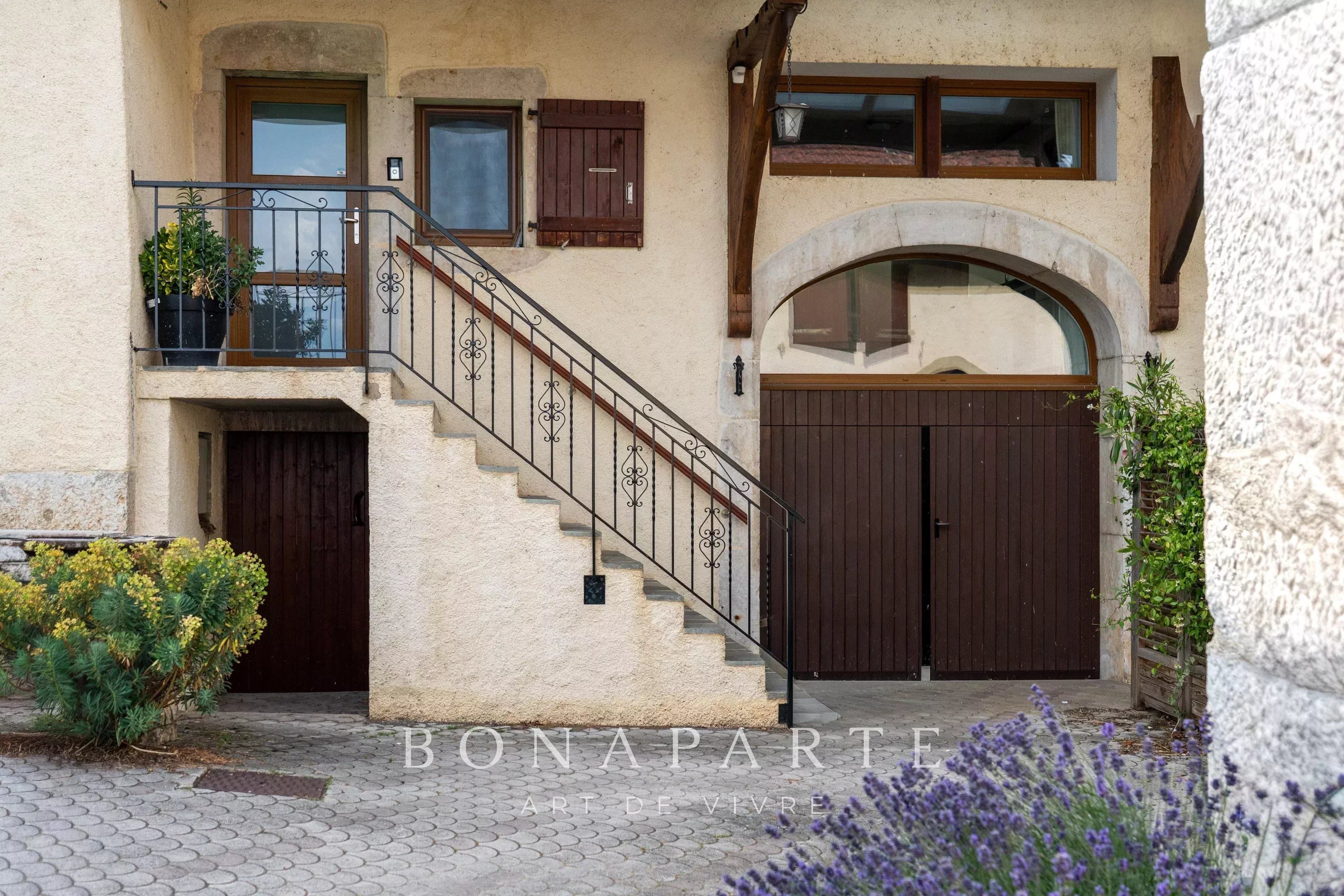 PÉRON, MAISON P7 AVEC NOMBREUSES ANNEXES, CHARME AUTHENTIQUE - Photo 13