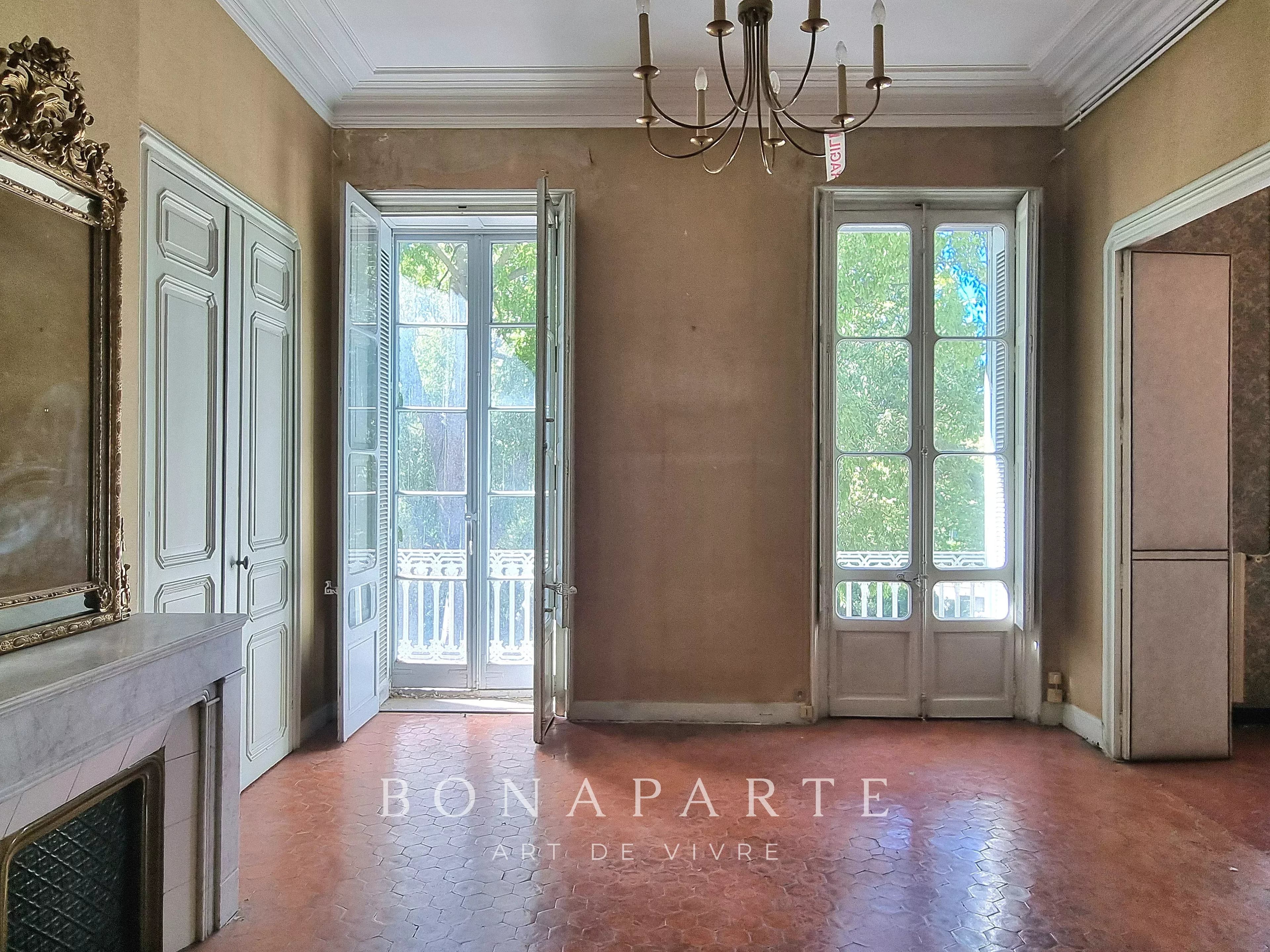 Appartement bourgeois sur l'Esplanade Charles-de-Gaulle - Photo 10