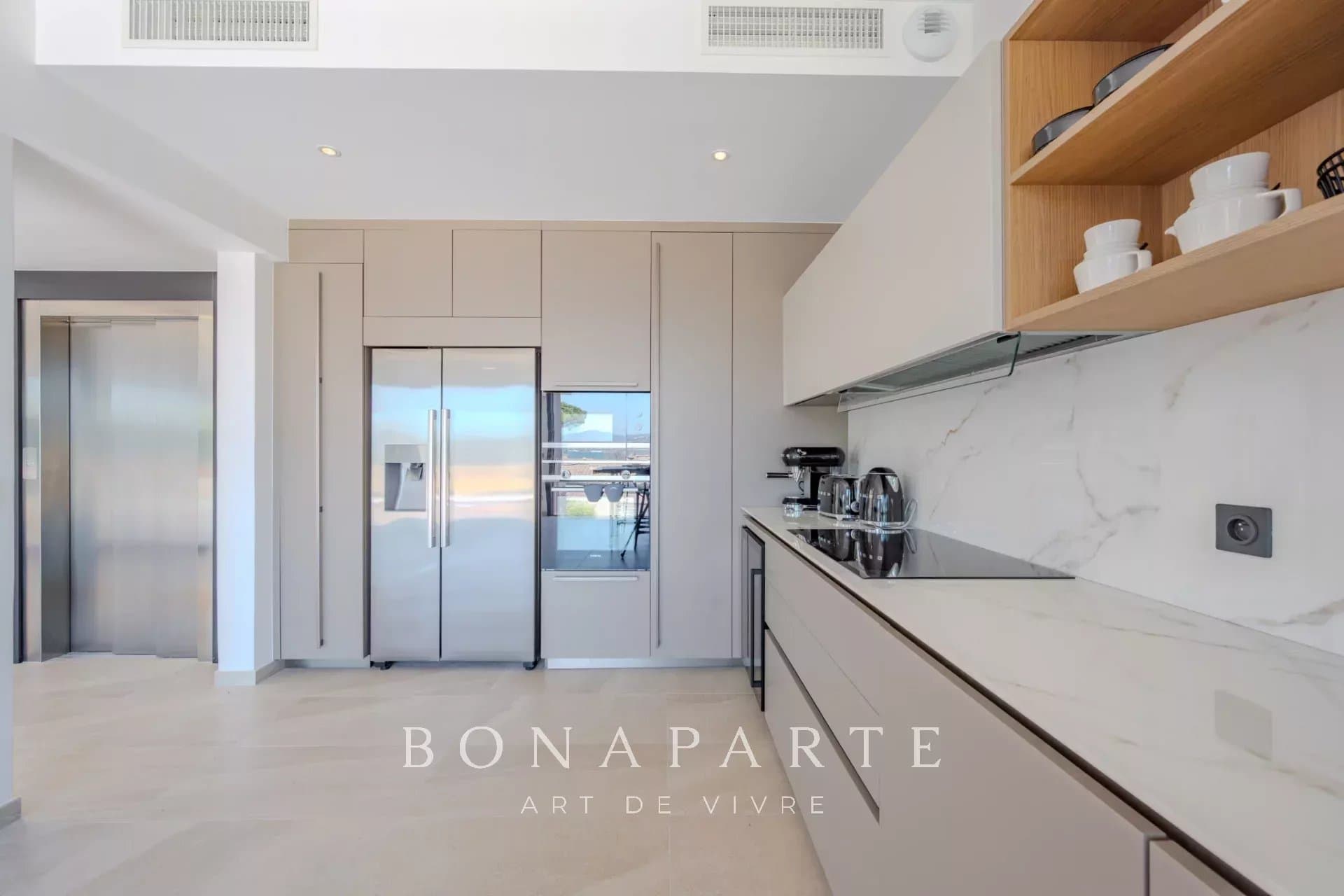 GASSIN - SAINT-TROPEZ Exclusivité : Magnifique villa-appartement en duplex avec très belle vue mer - Photo 10