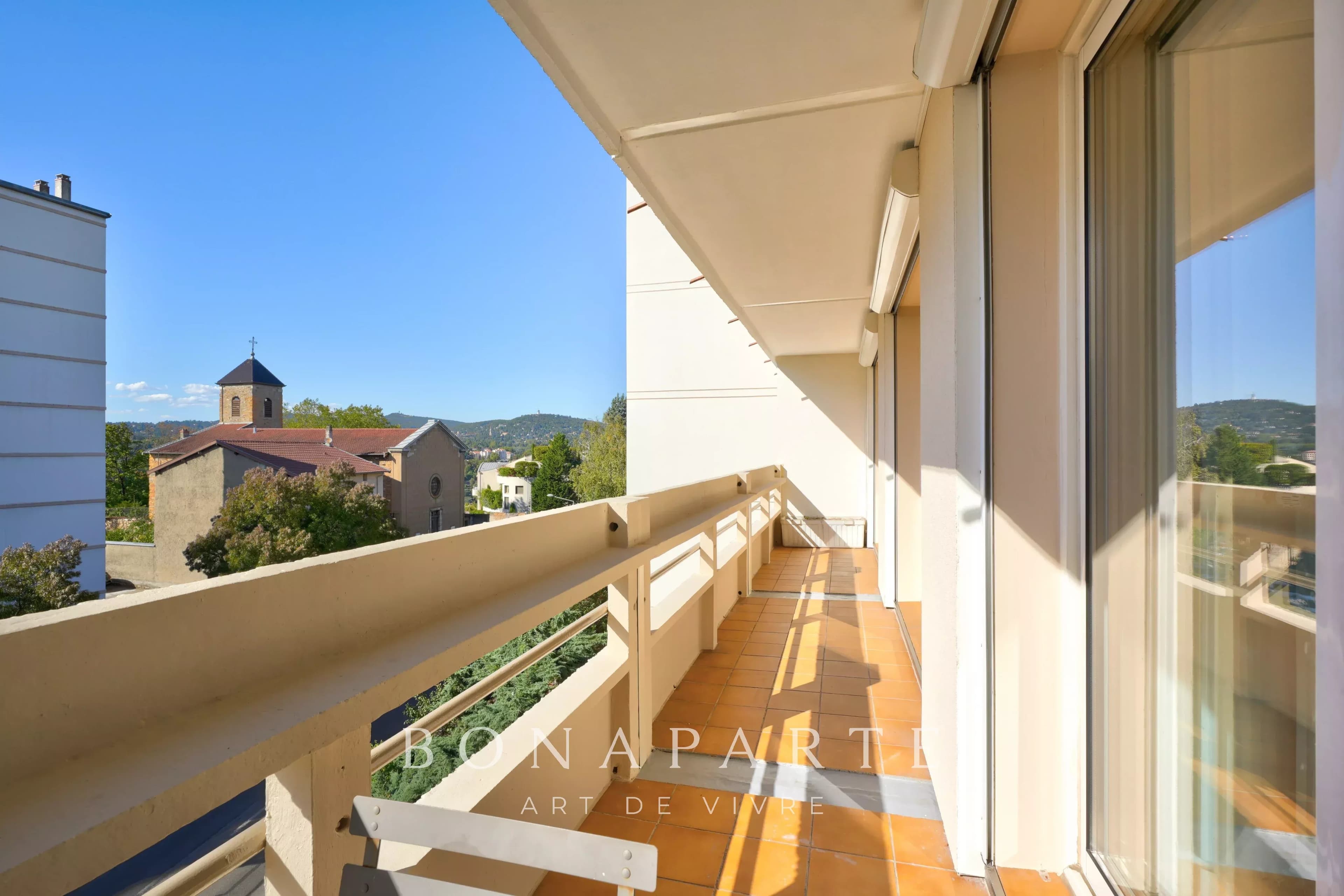 CUIRE LE HAUT / PIERRE BRUNIER - APPARTEMENT T4 / 2 CHAMBRES - AVEC RENOVATION ENERGETIQUE - Photo 4