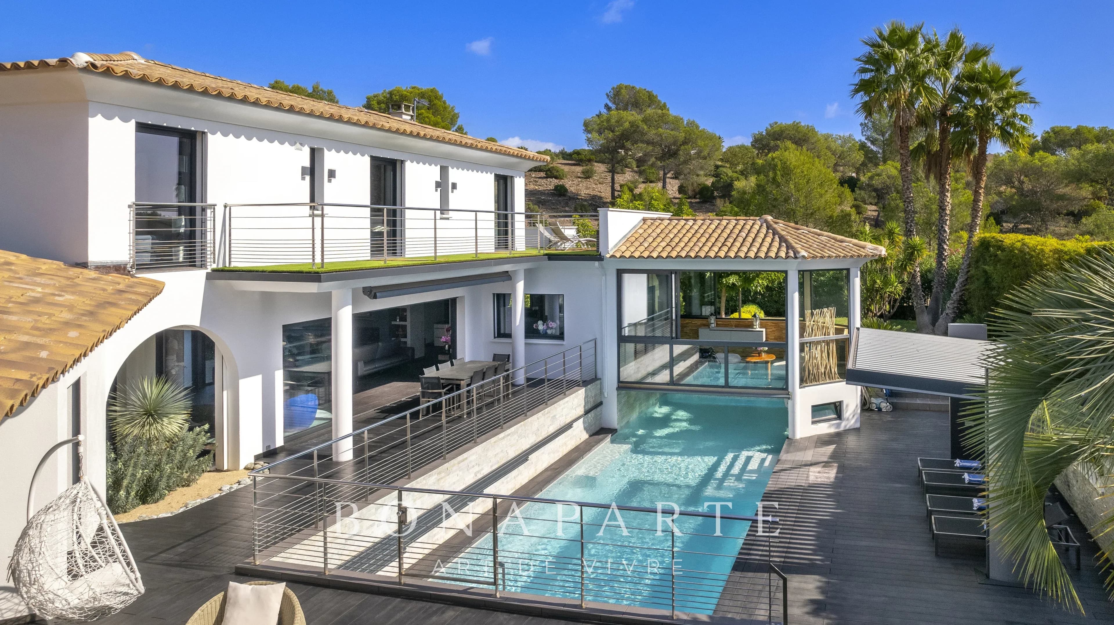 Saint-Raphaël - Superbe villa contemporaine aux prestations - Photo 16