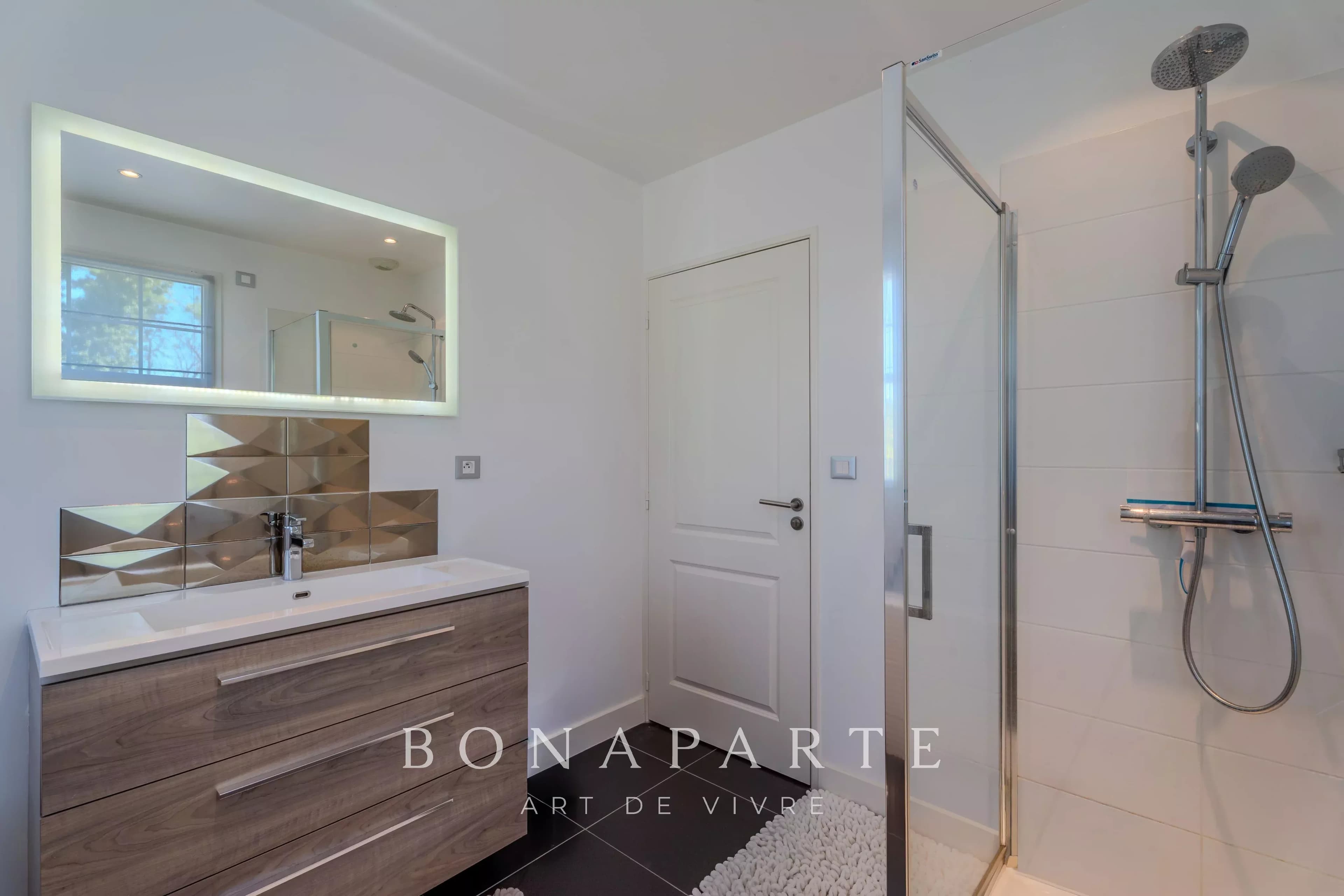 TOUQUES – PROPRIÉTÉ CONTEMPORAINE EXCEPTIONNELLE AUX PORTES DE DEAUVILLE - Photo 16