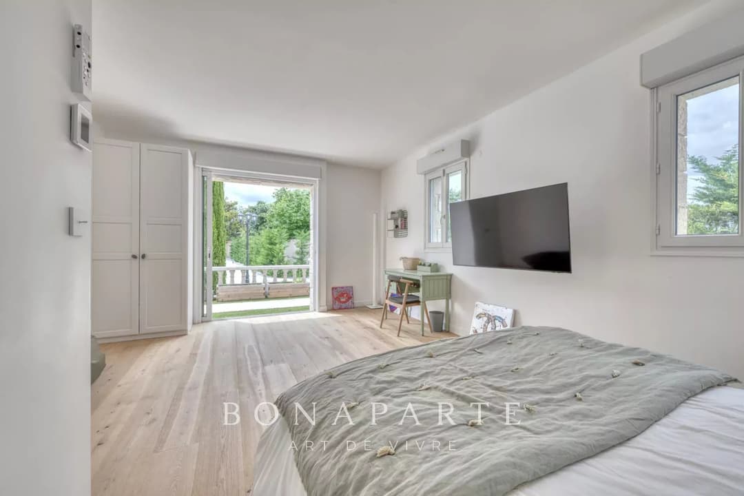 Maison familiale de 280m2 refaite à neuf avec piscine - Photo 11