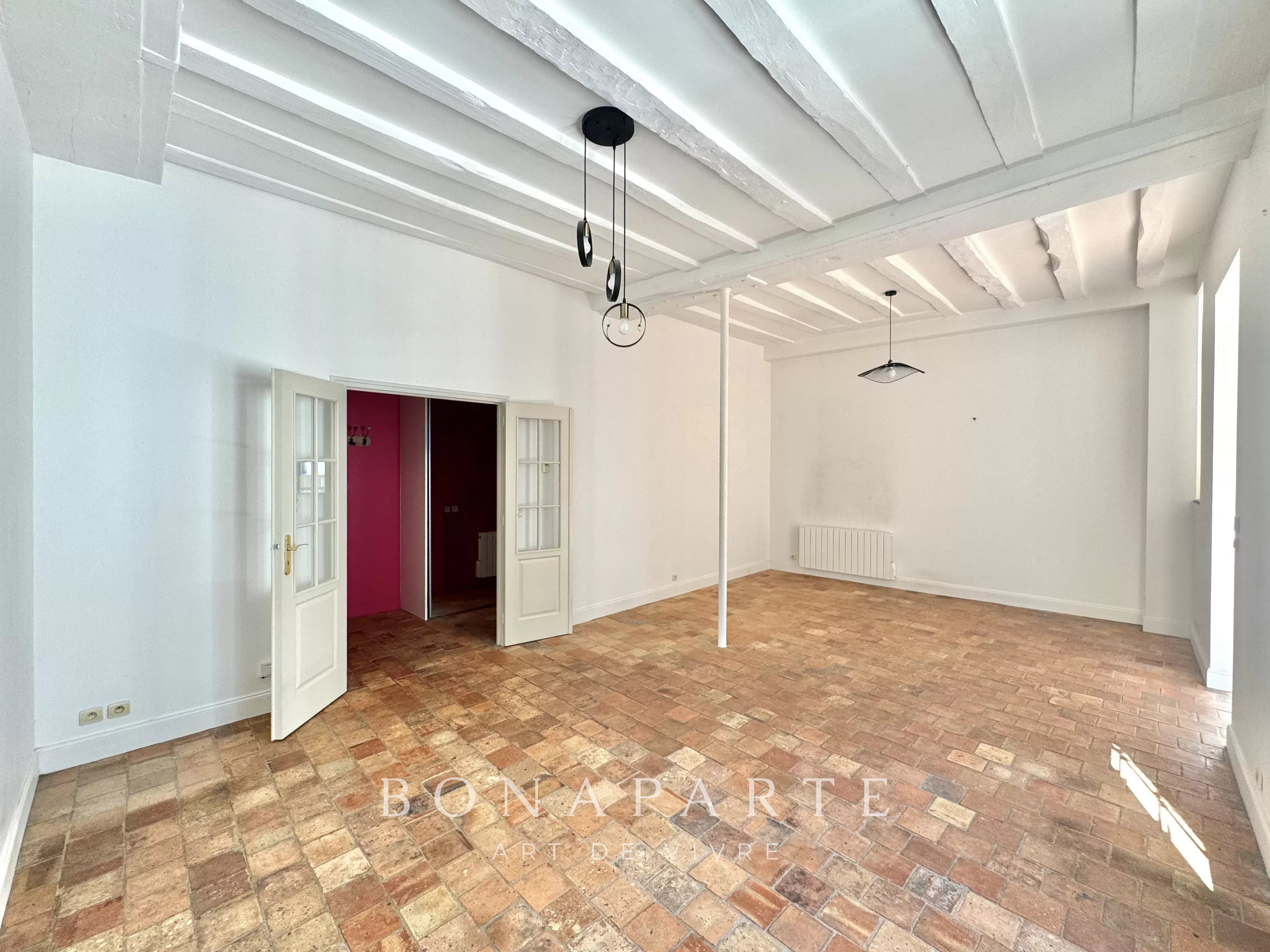 SAUMUR - APPARTEMENT DE PLAIN-PIED - 88 M² - Photo 4