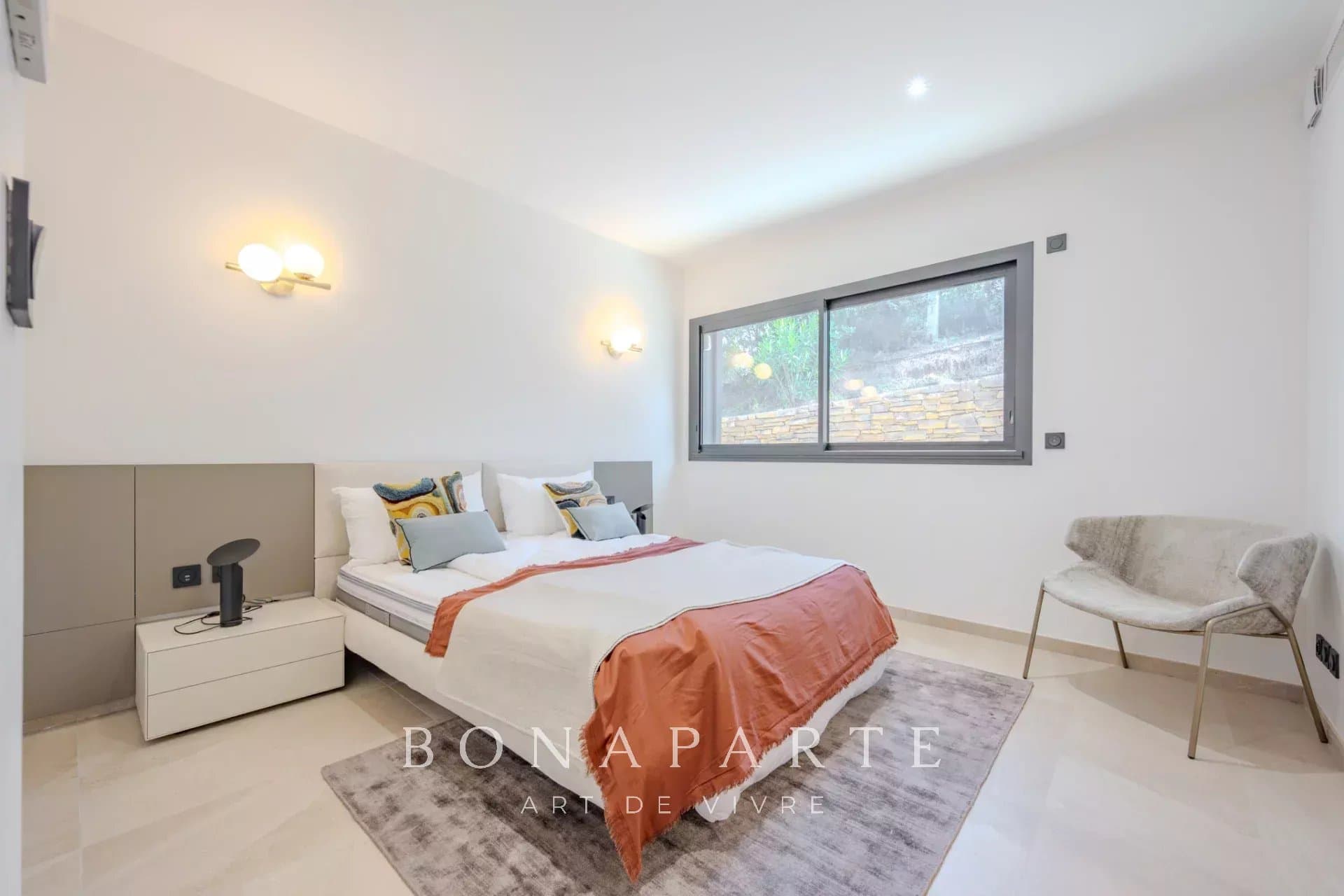 GASSIN - SAINT-TROPEZ Exclusivité : Magnifique villa-appartement en duplex avec très belle vue mer - Photo 17