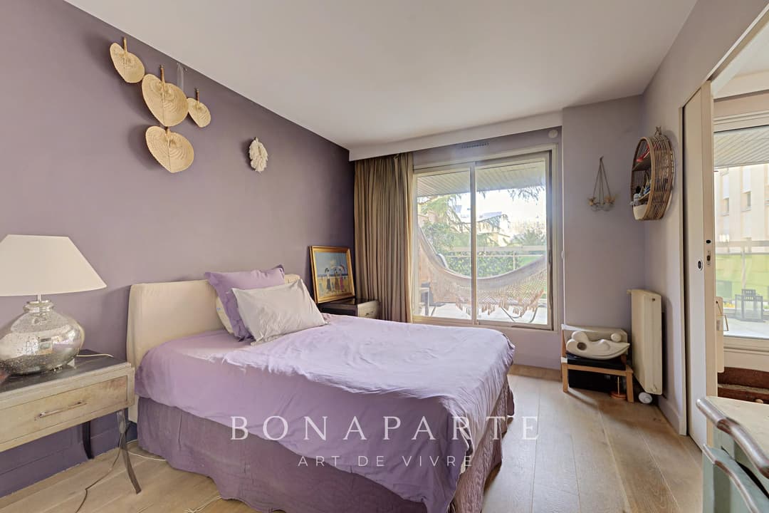 Appartement traversant avec deux terrasses - Photo 10