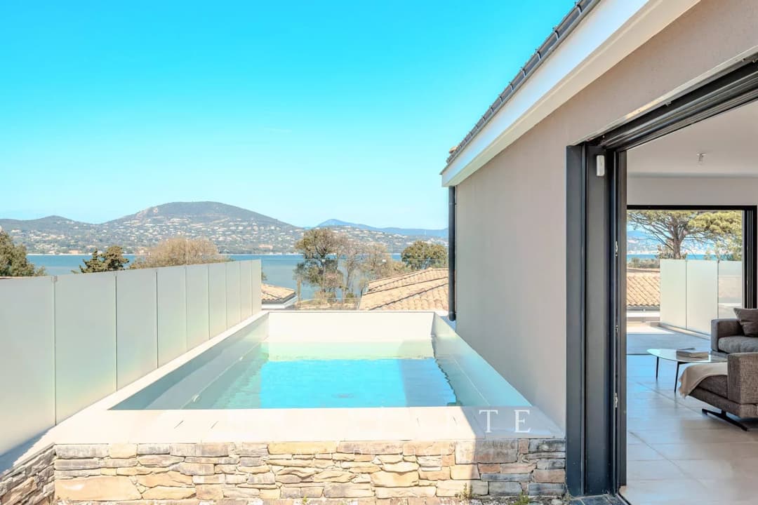 EXCLUSIVITE : Magnifique "villa appartement" en duplex avec magnifique vue mer - Photo 7