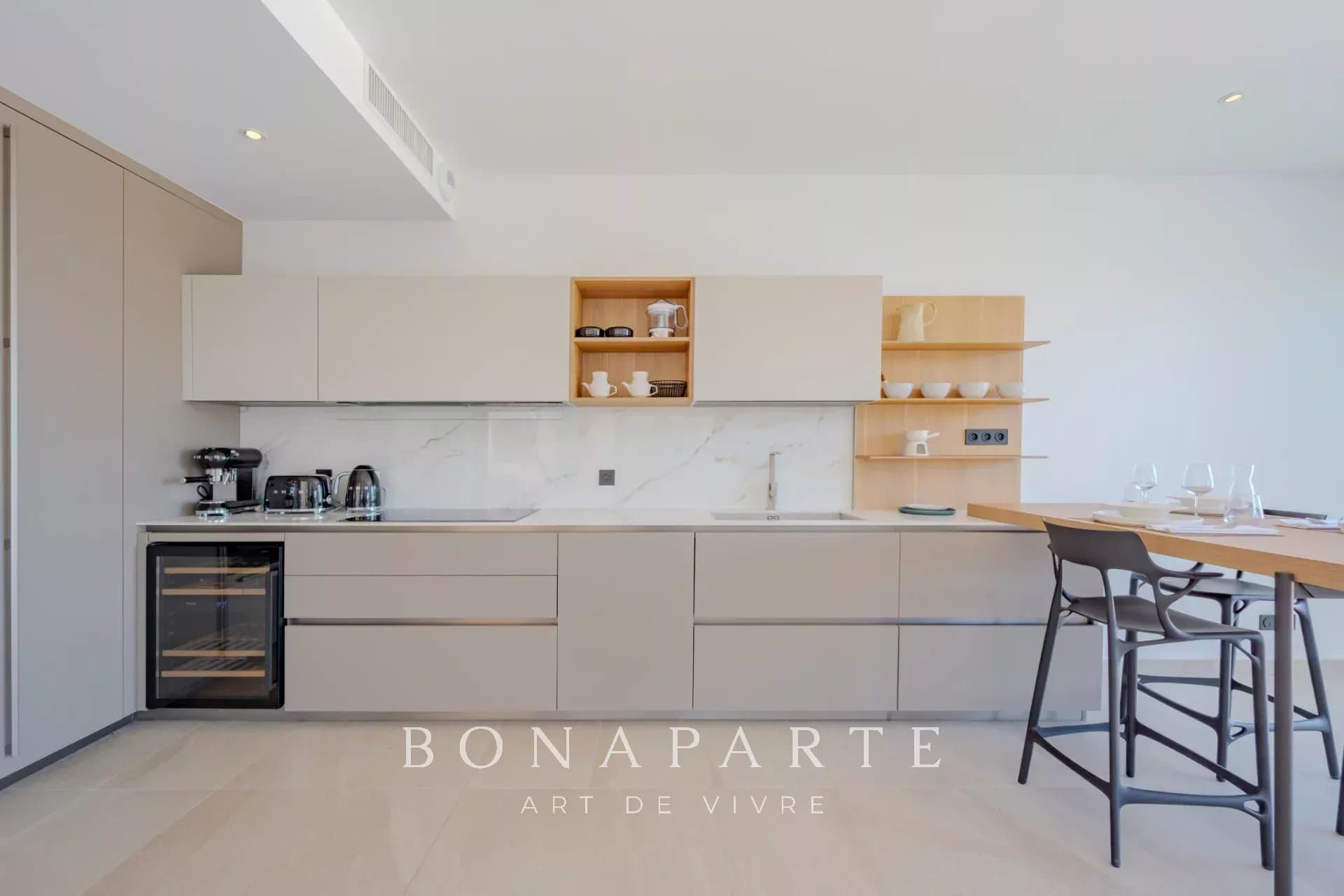 GASSIN - SAINT-TROPEZ Exclusivité : Magnifique villa-appartement en duplex avec très belle vue mer - Photo 27