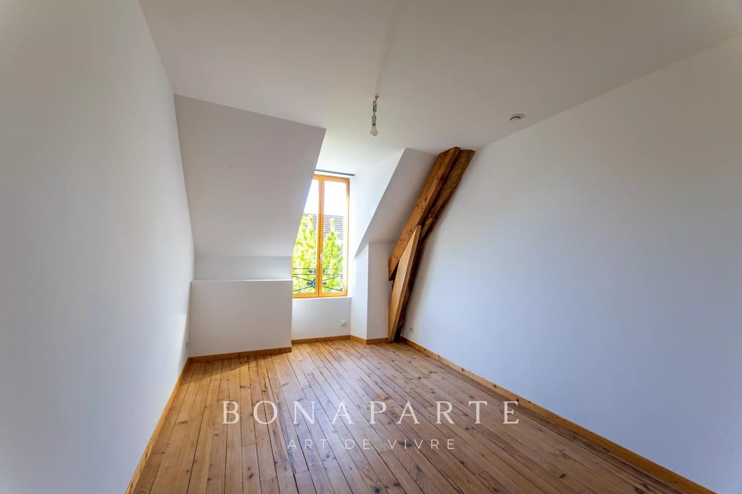 TARBES HYPER CENTRE - MAISON DE VILLE T5 AVEC JARDIN - 117,49 M² - Photo 6