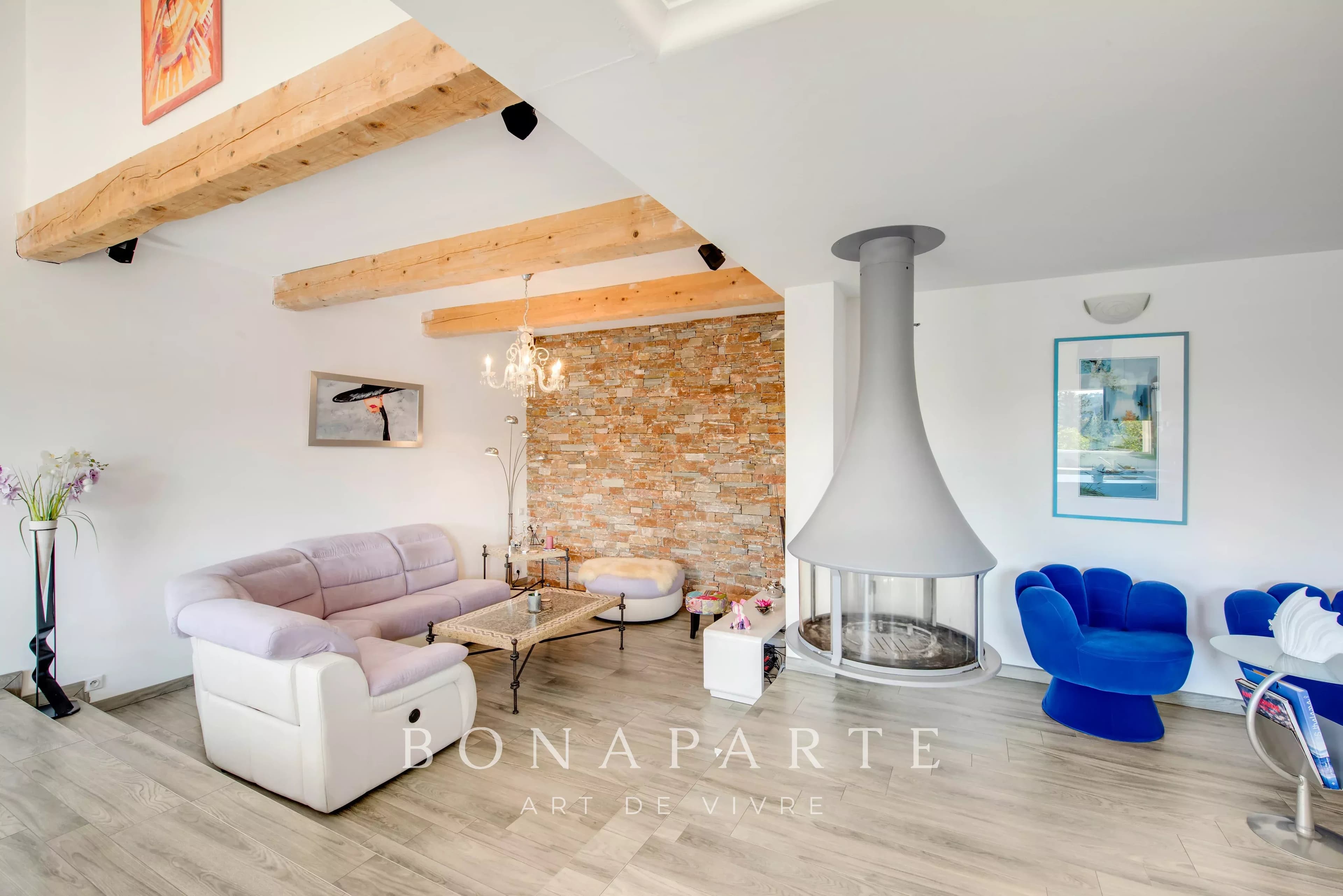 Saint-Raphaël - Superbe villa rénovée avec piscine - Photo 5