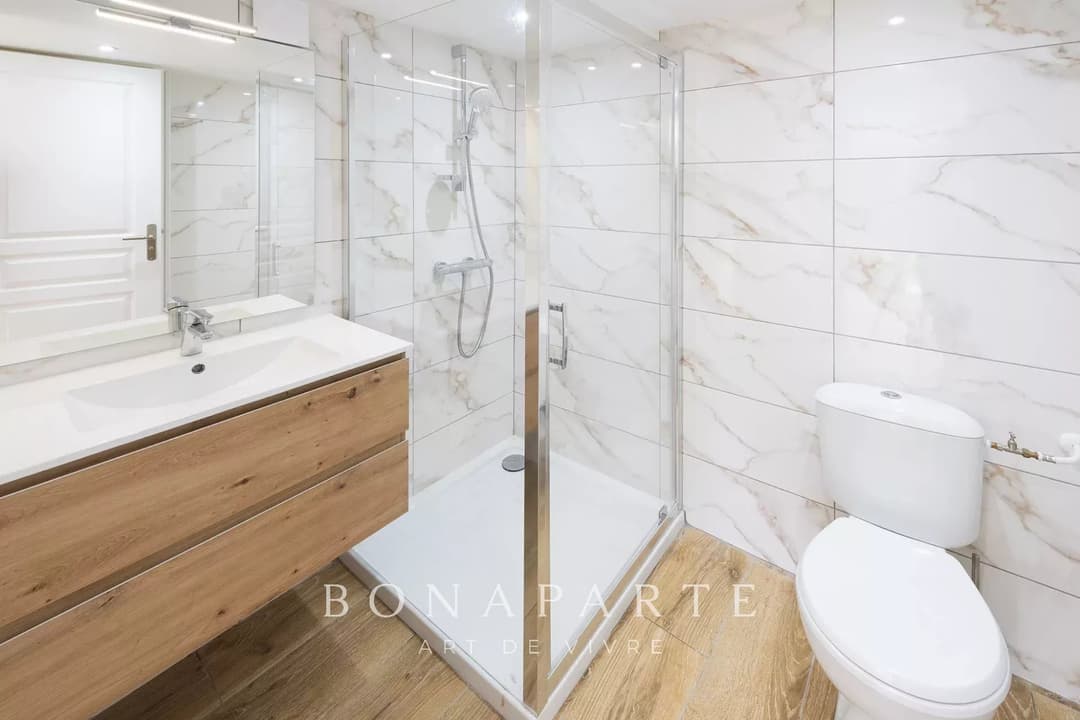 Villa contemporaine de 238m² avec studio, T2 indépendant, garage et piscine - Photo 10