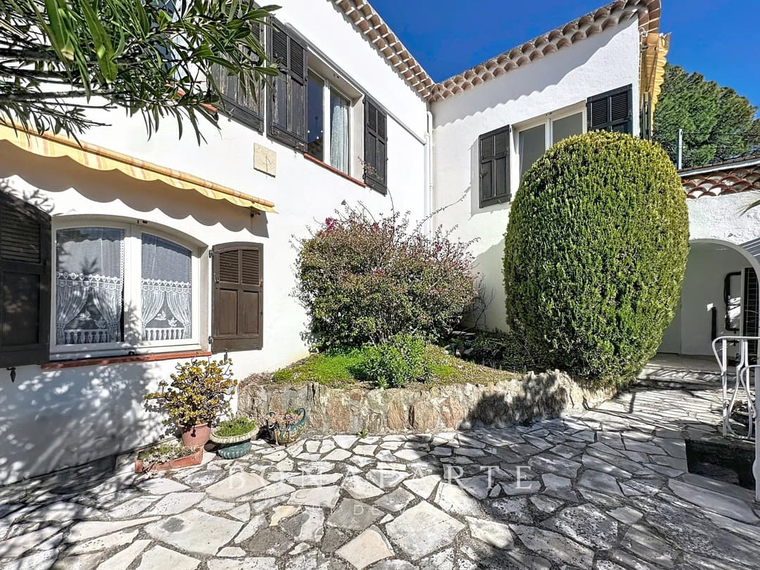 CANNES - MAISON VUE MER - CROIX DES GARDES - Photo 2