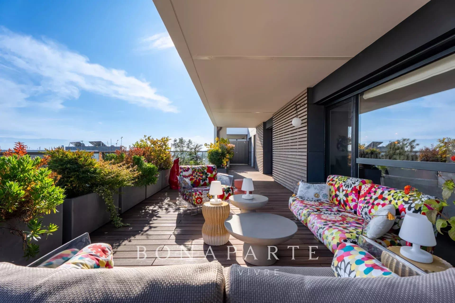 THOIRY - PENTHOUSE D'EXCEPTION - 185 M² DE TERRASSE