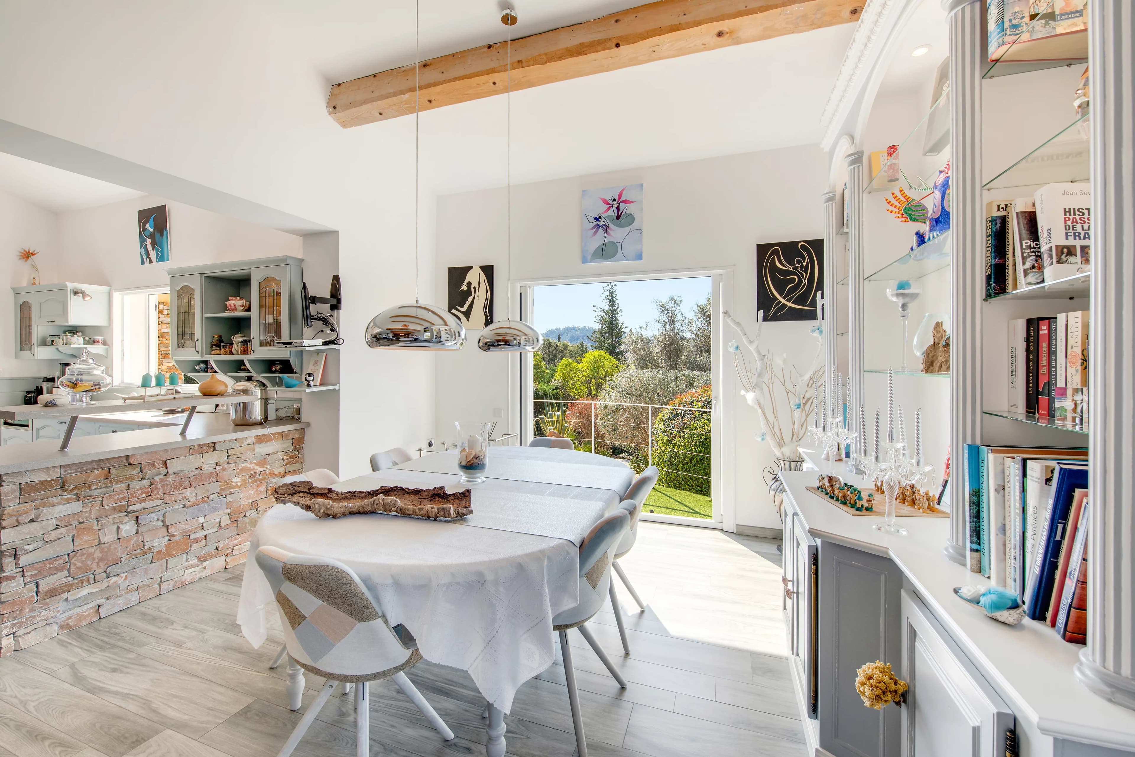 Saint-Raphaël - Superbe villa rénovée avec piscine - Photo 9