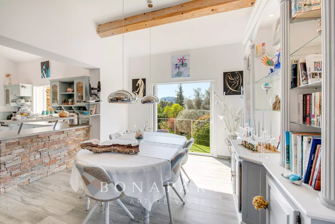 Saint-Raphaël - Superbe villa rénovée avec piscine - Photo 8