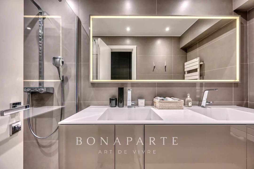 PARIS / 16e ARRONDISSEMENT - APPARTEMENT 4 PIECES ÉLÉGANT - PROCHE DE L'ARC DE TRIOMPHE - Photo 11