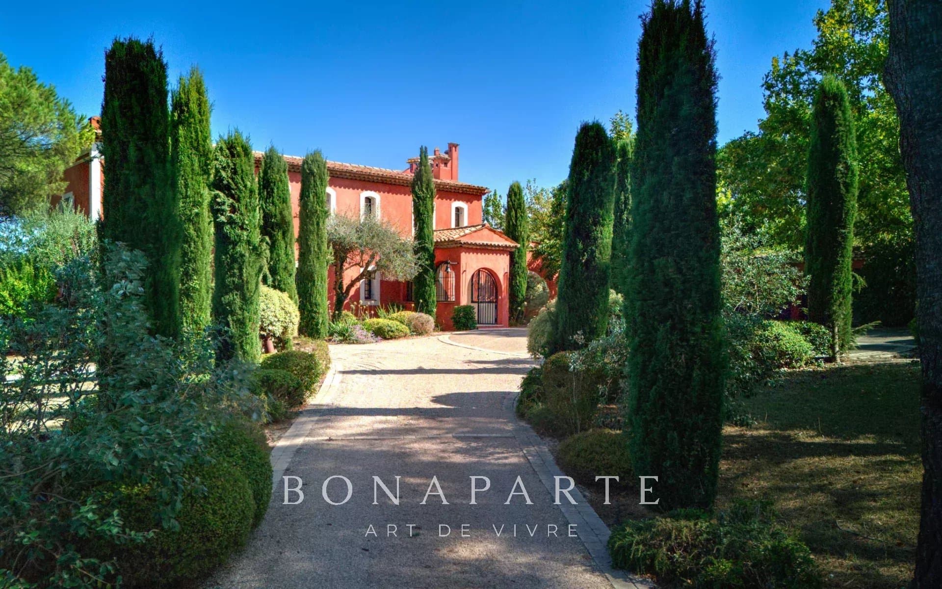 Propriété de prestige – MOUANS-SARTOUX : Parc paysager 5 545 m² - Photo 3