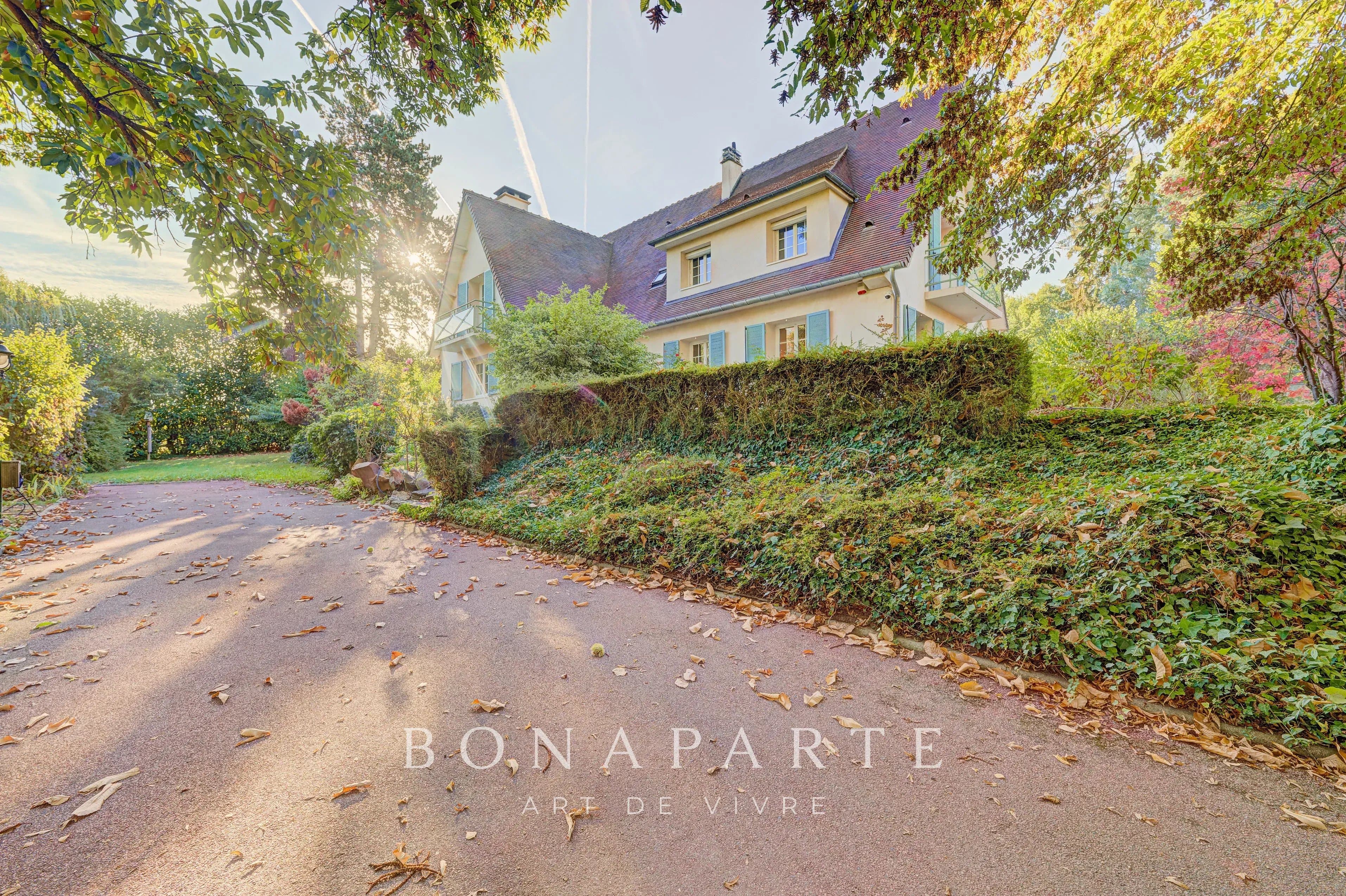 JOUARS-PONTCHARTRAIN – MAISON FAMILIALE – 191 M² HABITABLES – 222 M² AU SOL – 5 CHAMBRES - Photo 27