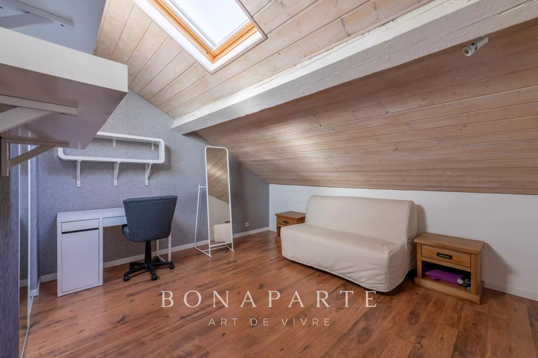 ROANNE - BEL APPARTEMENT LUMINEUX / 3 CHAMBRES - TERRASSE ET CAVE - Photo 10